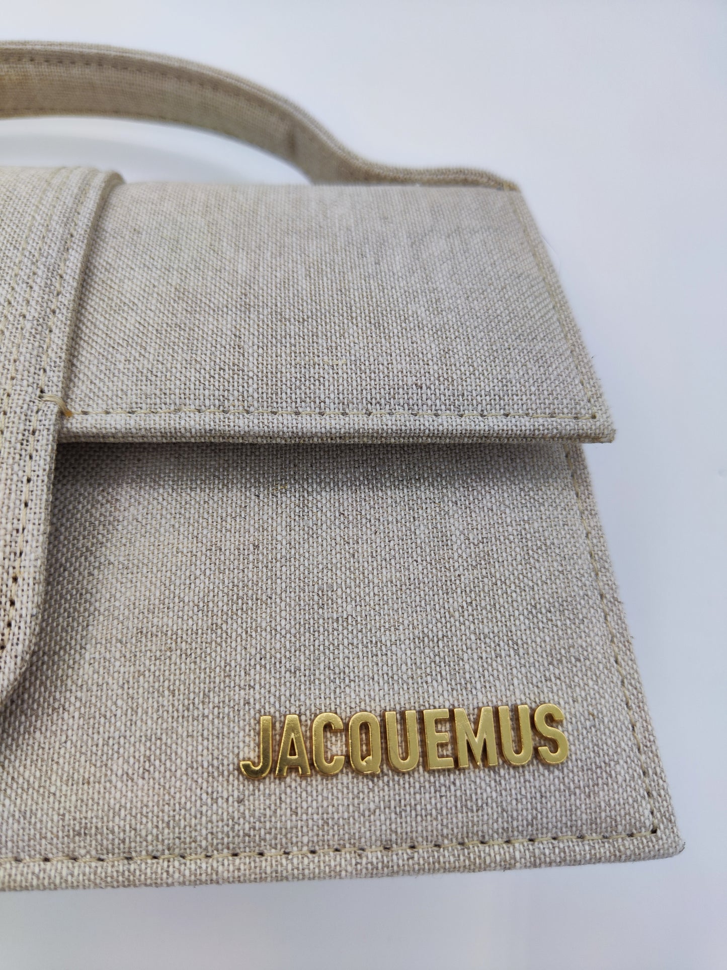 Jacquemus le grand bambino sabbia