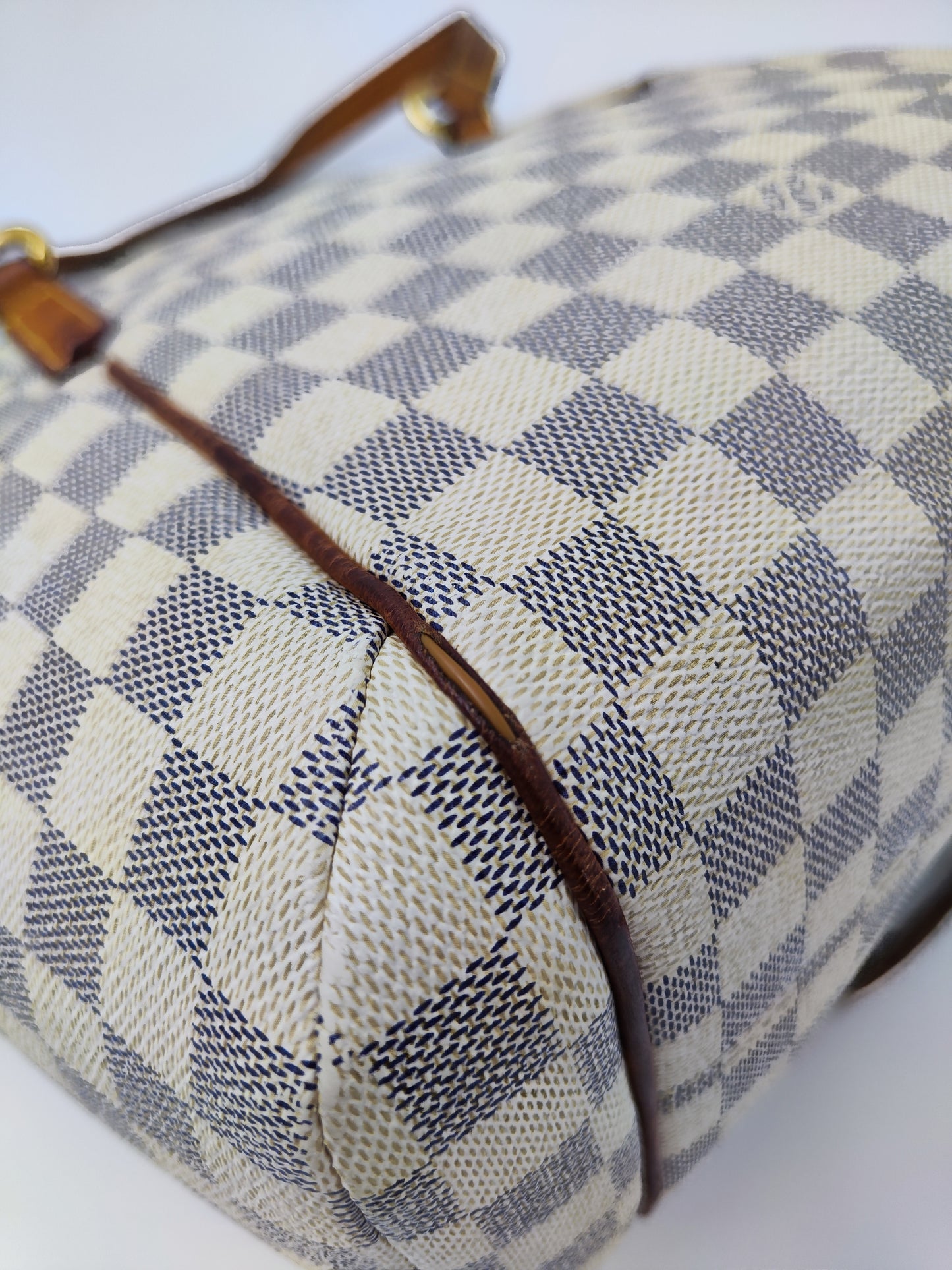 Louis Vuitton Totally PM