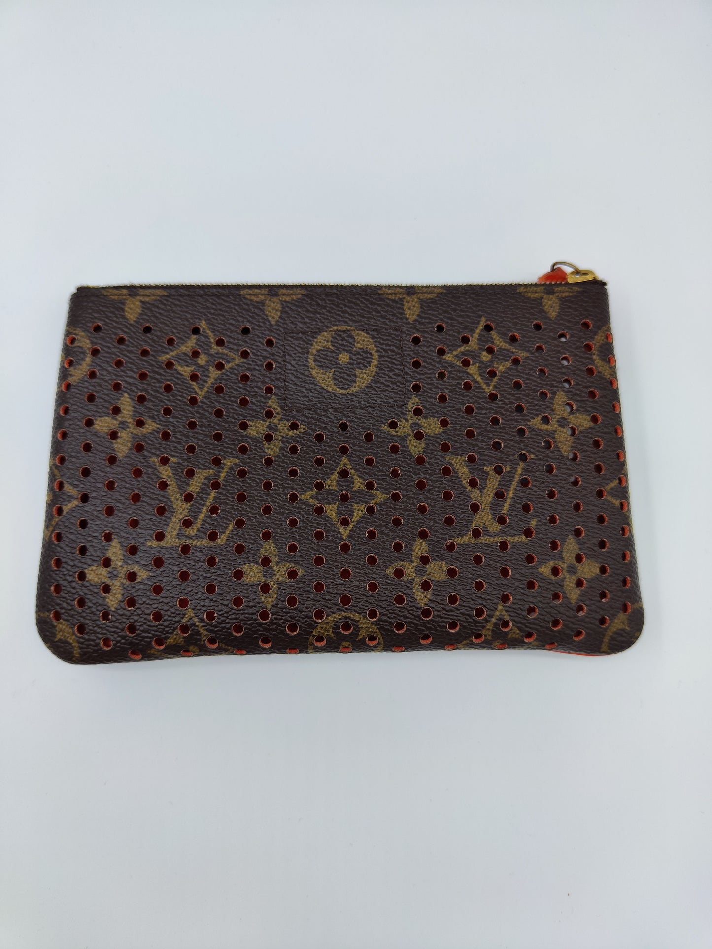 Pochette Limited Edition