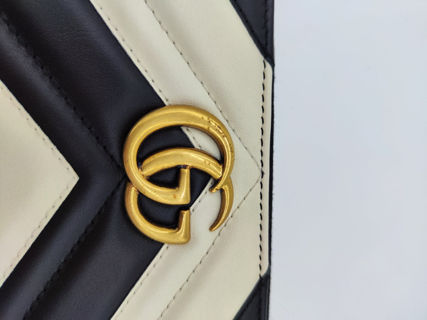 Portafoglio GG nero e bianco