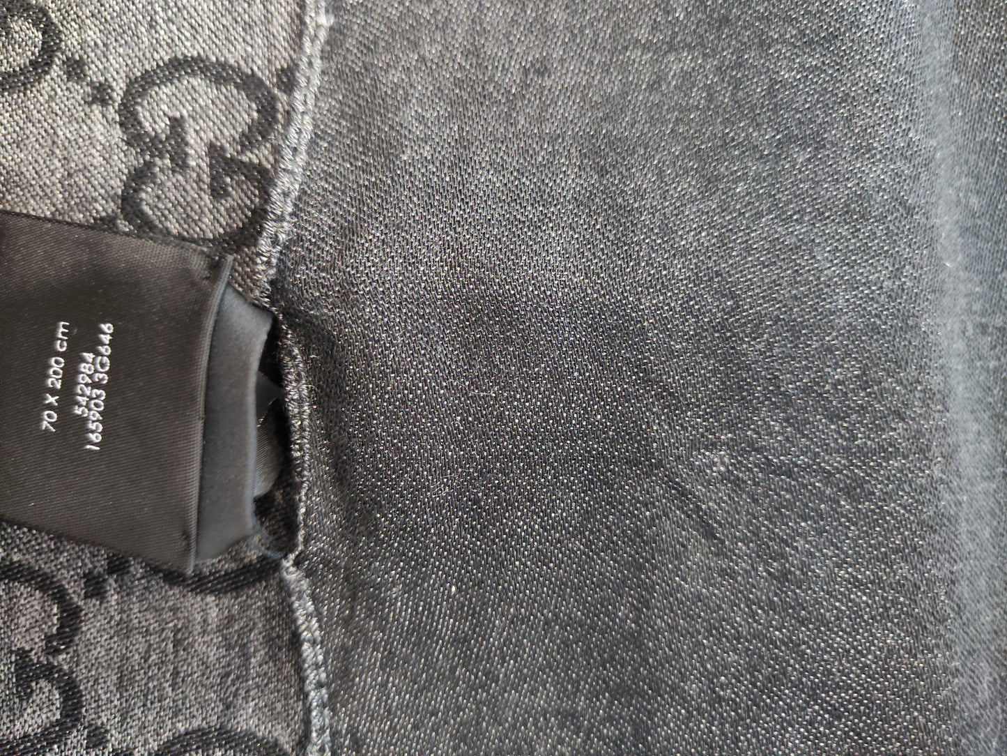 Sciarpa GG nera e grigio scuro