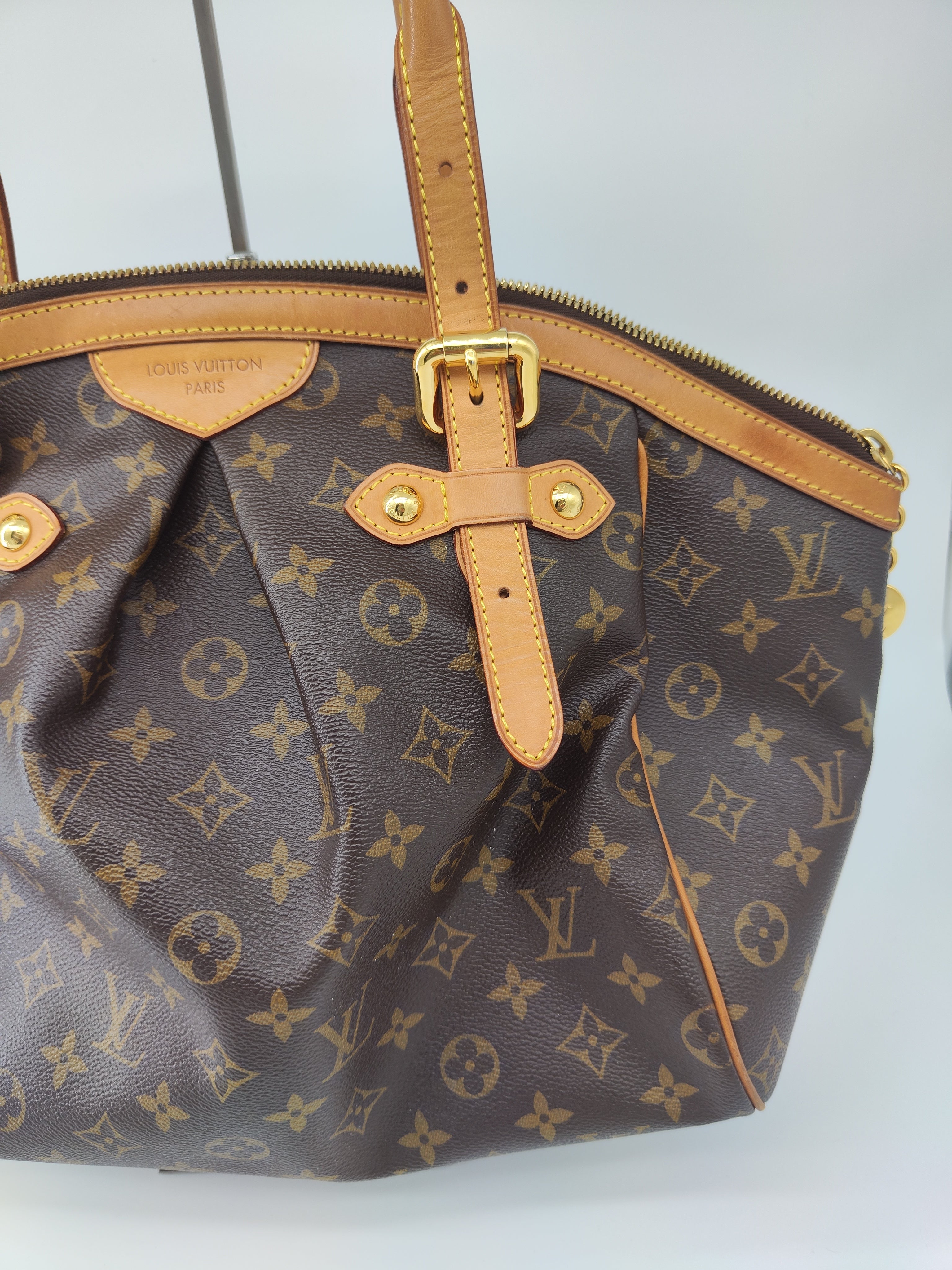 Louis Vuitton Tivoli