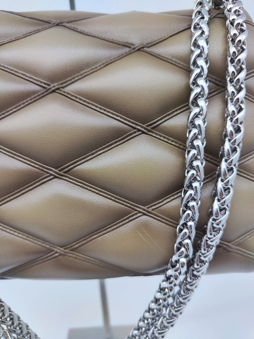 Louis Vuitton 14
