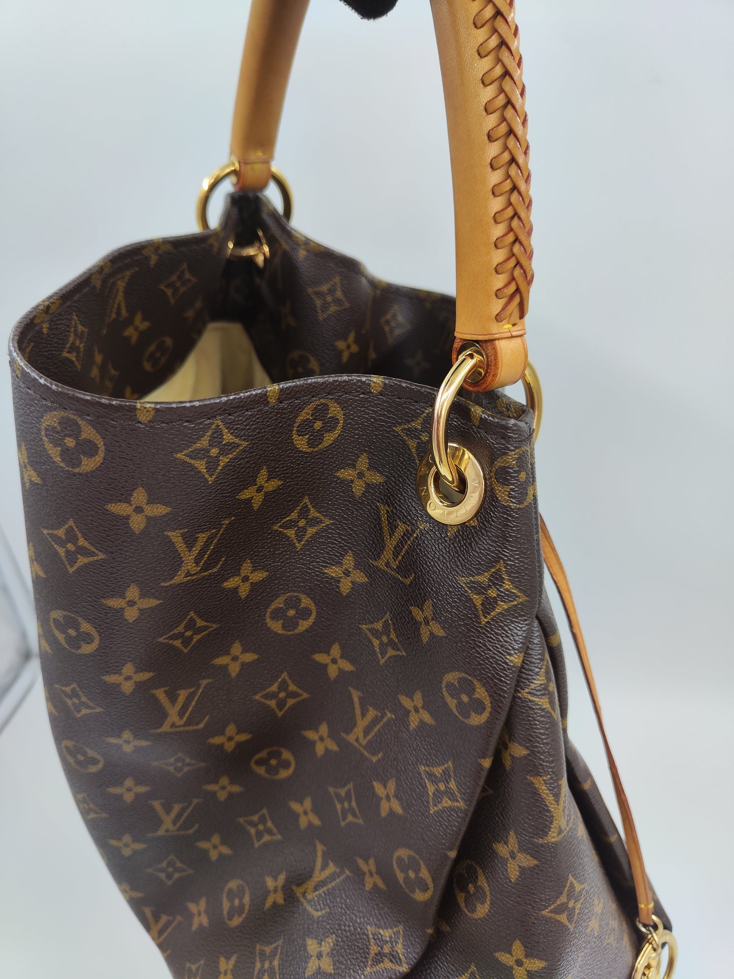 Louis Vuitton Artsy