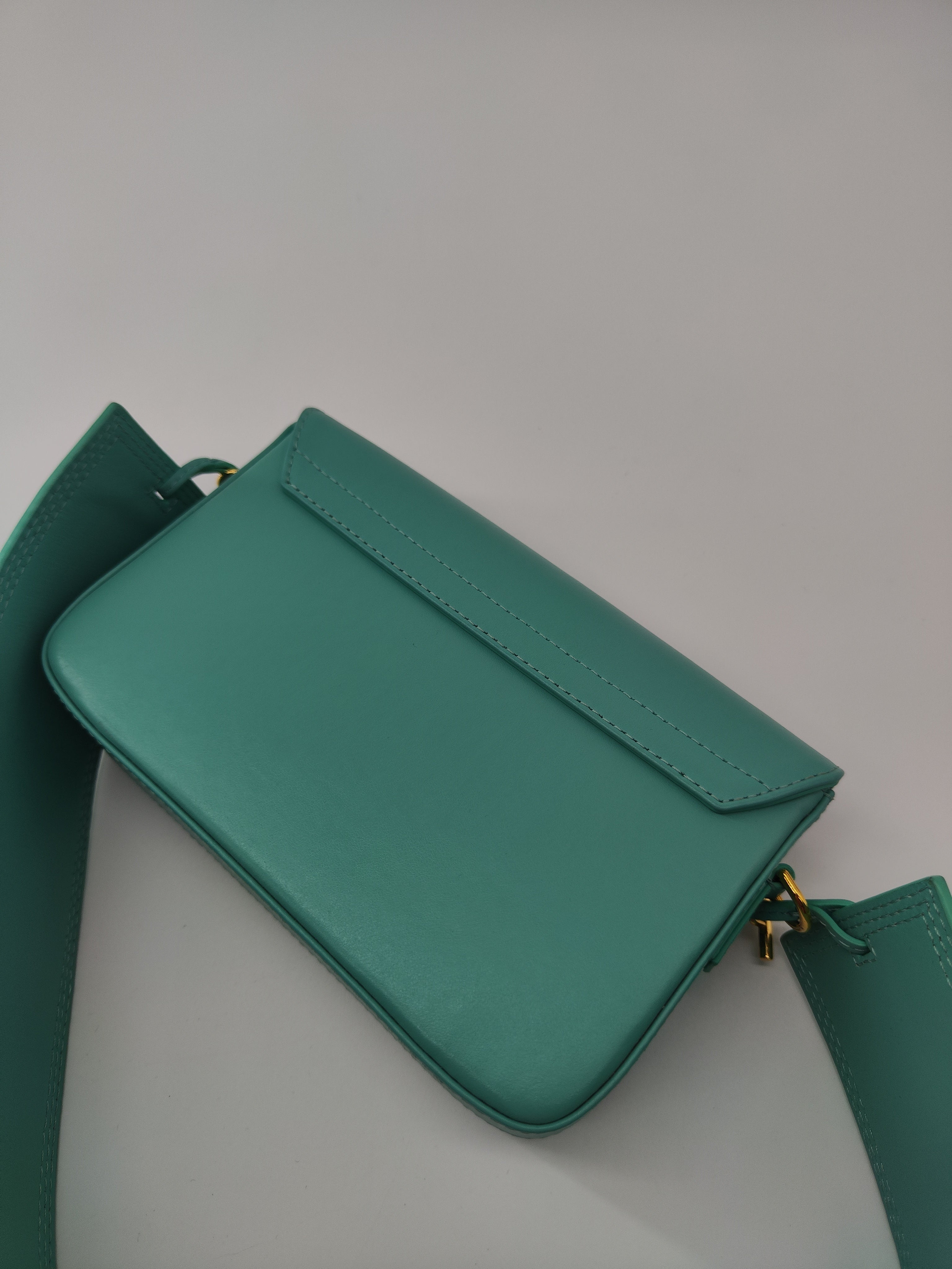 Jacquemus verde acqua