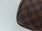 Pochette LV tour eiffel