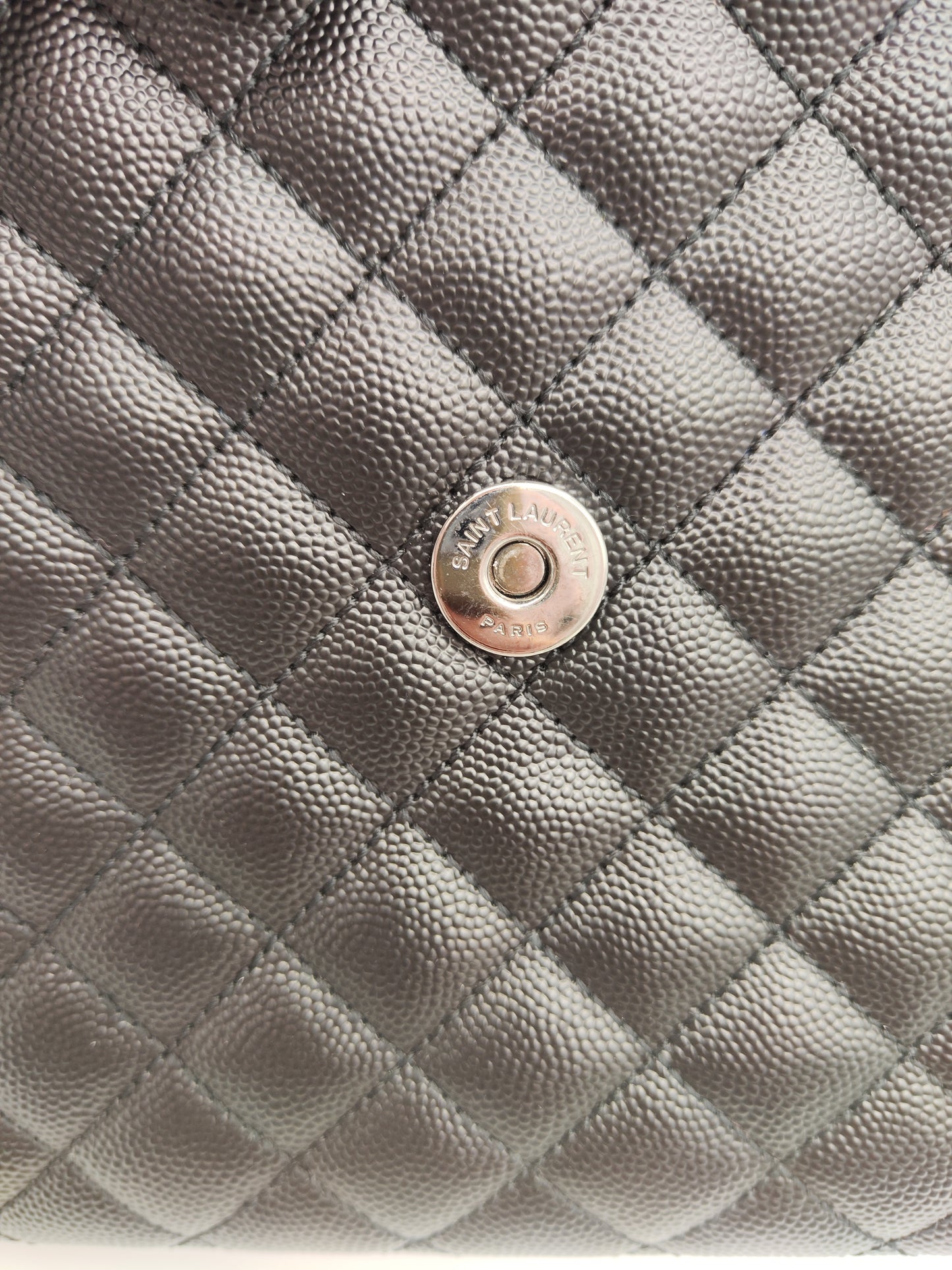 Saint Laurent Enveloppe