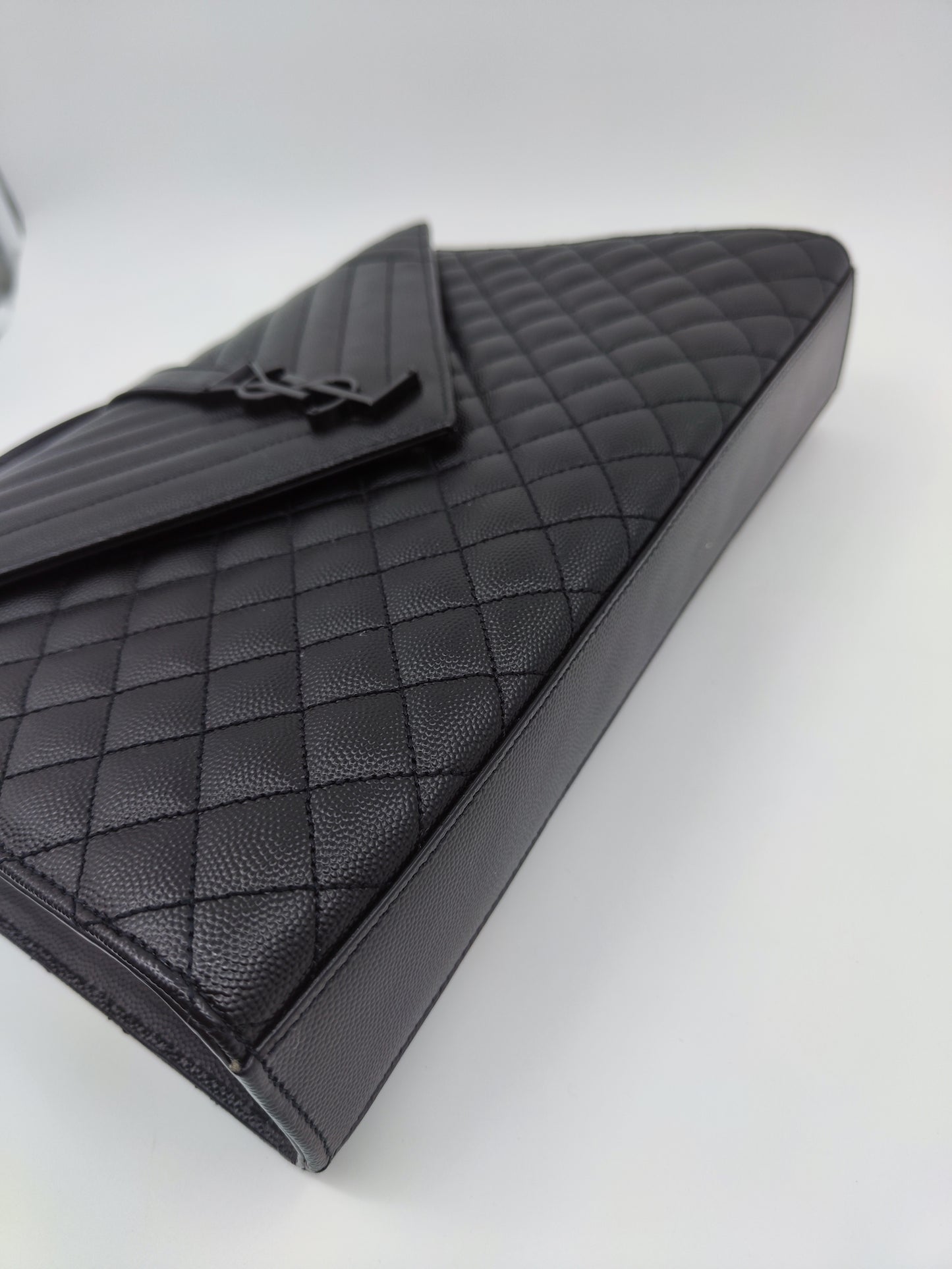 Saint Laurent Enveloppe