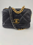 Chanel 19