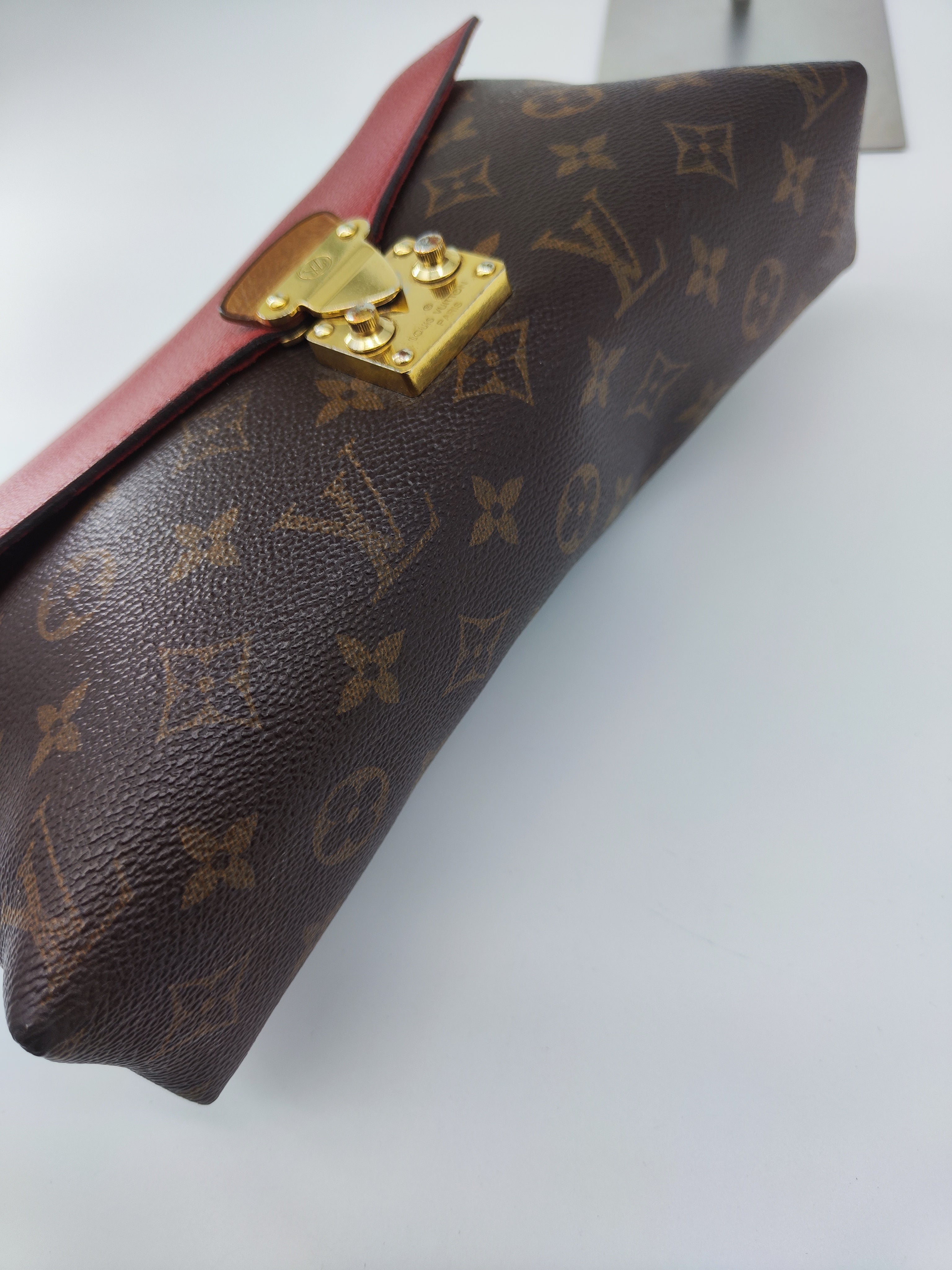 Louis Vuitton Pallas
