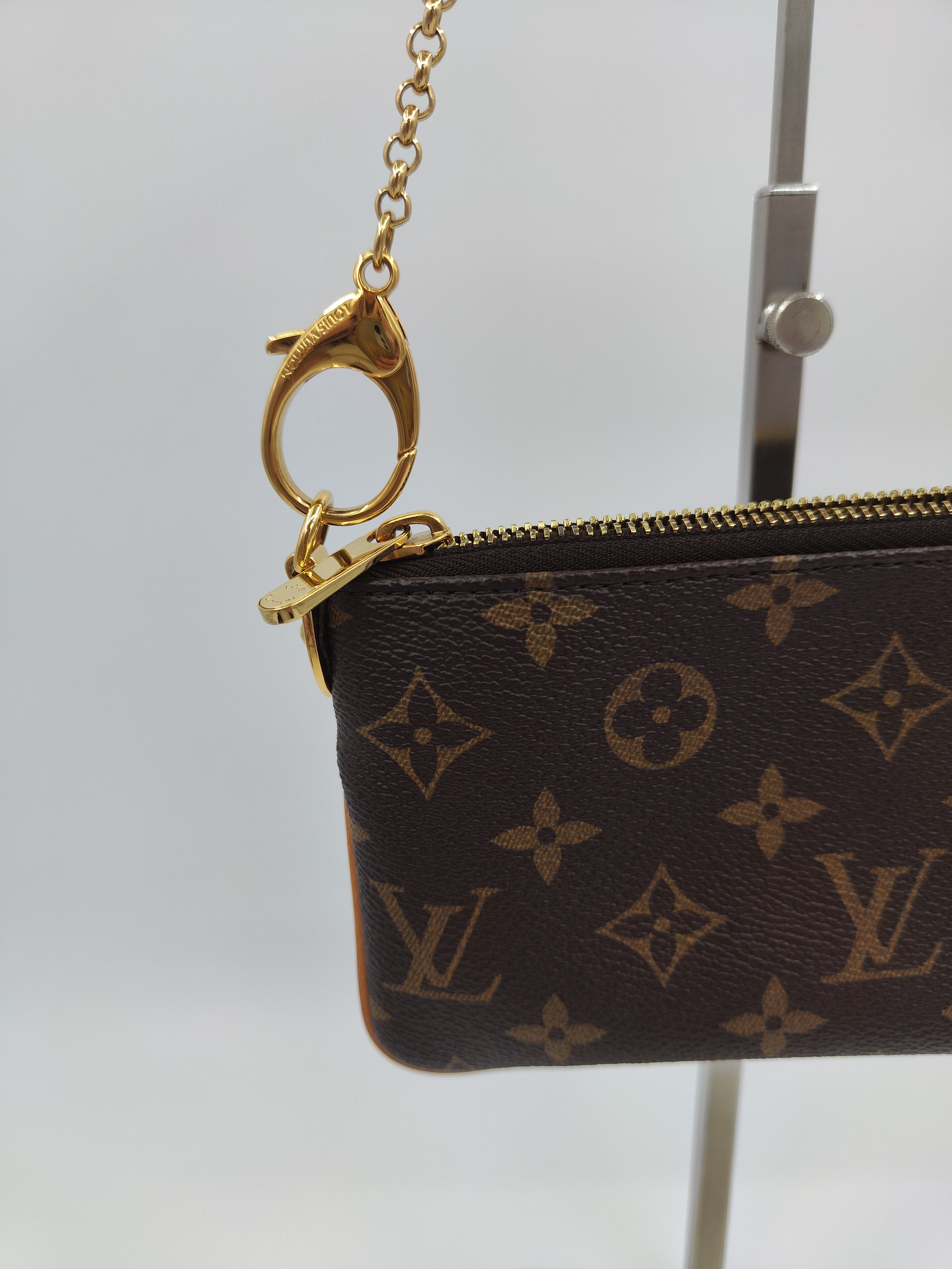 Pochette LV Milla