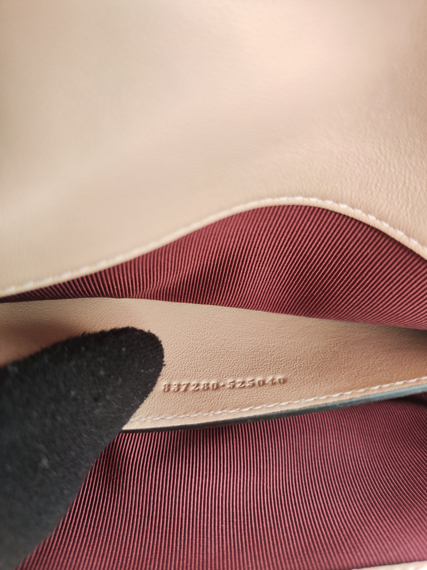 Marmont Gucci cipria