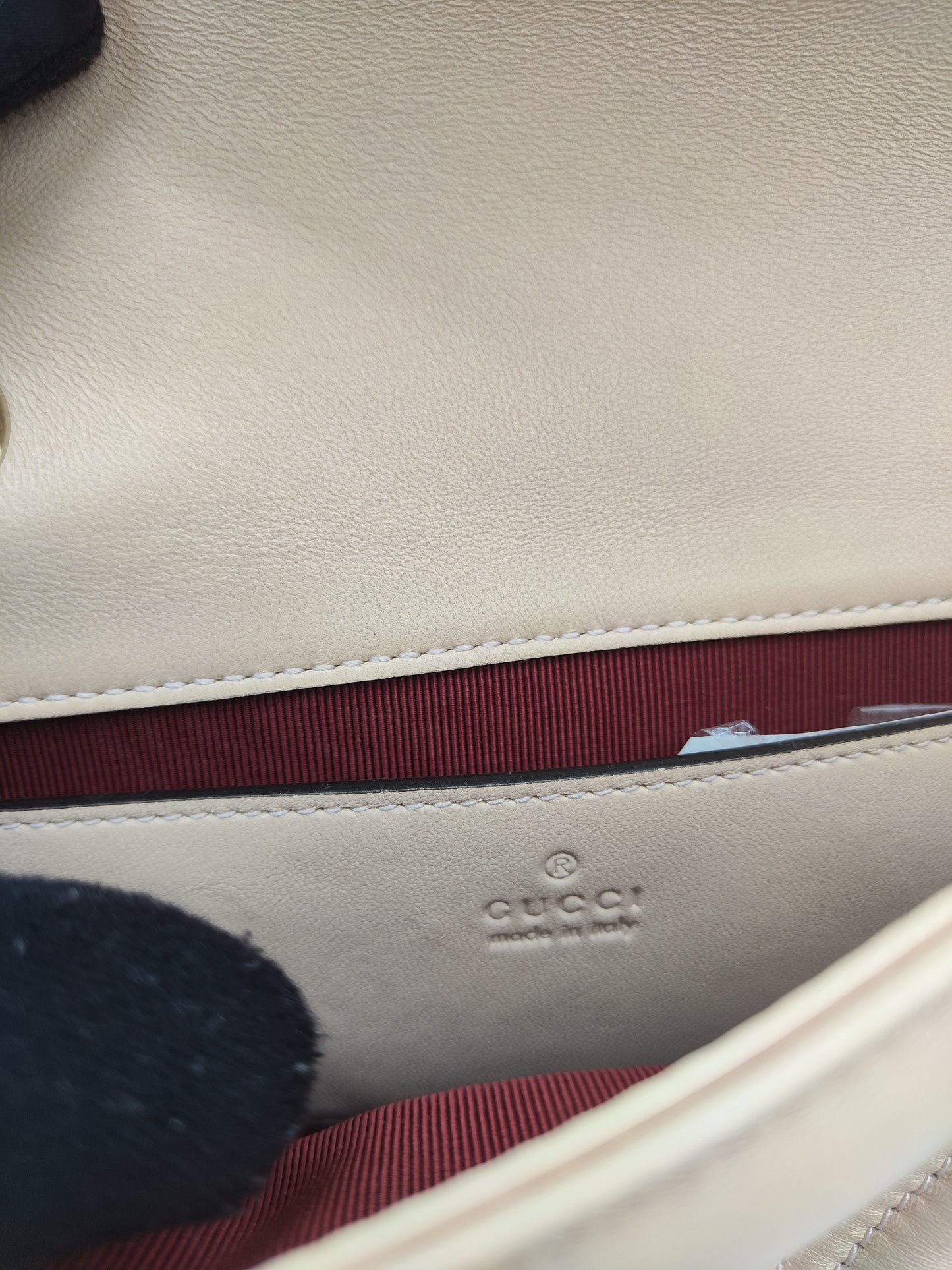 Marmont Gucci cipria