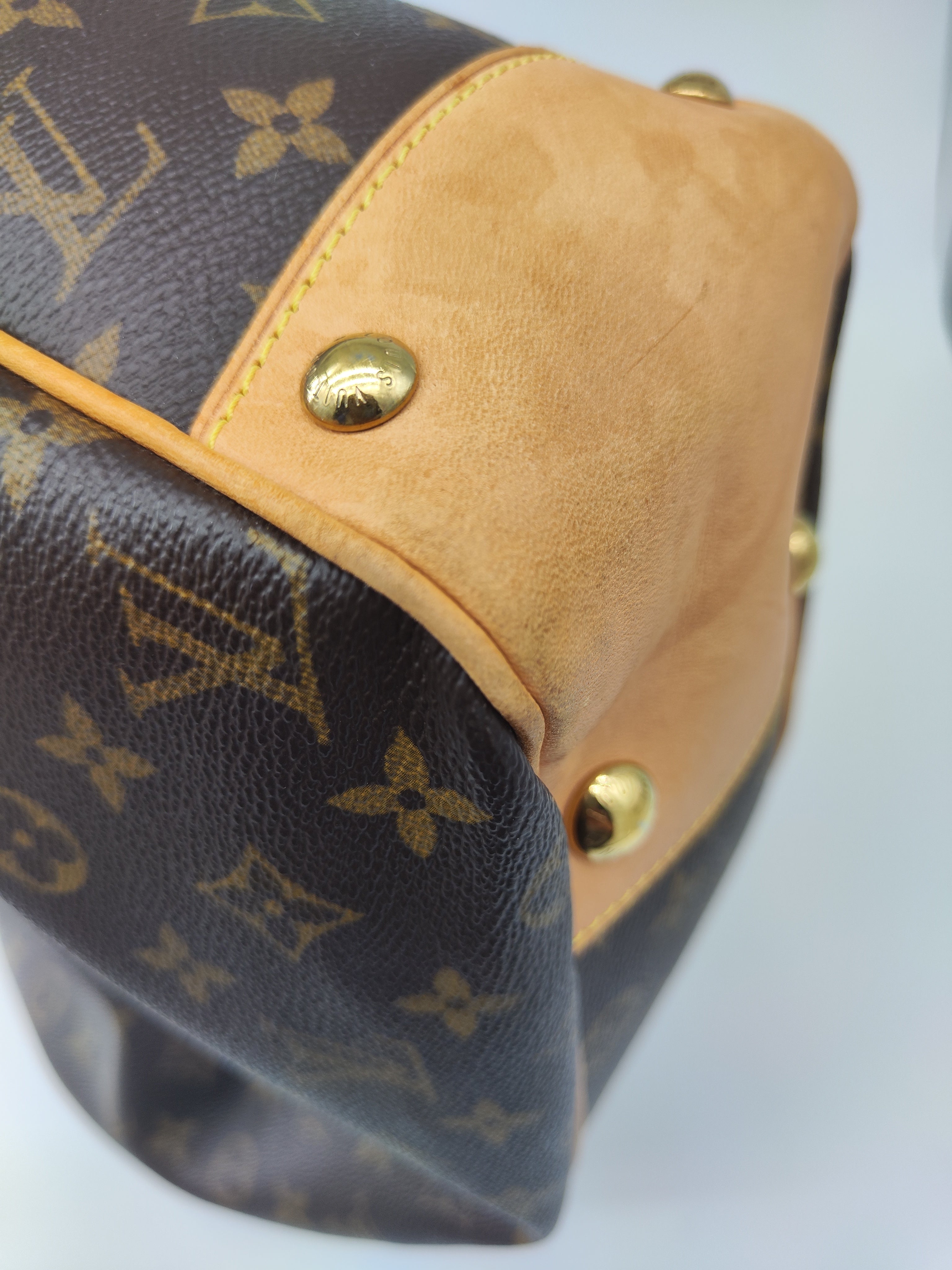 Louis Vuitton Boetie
