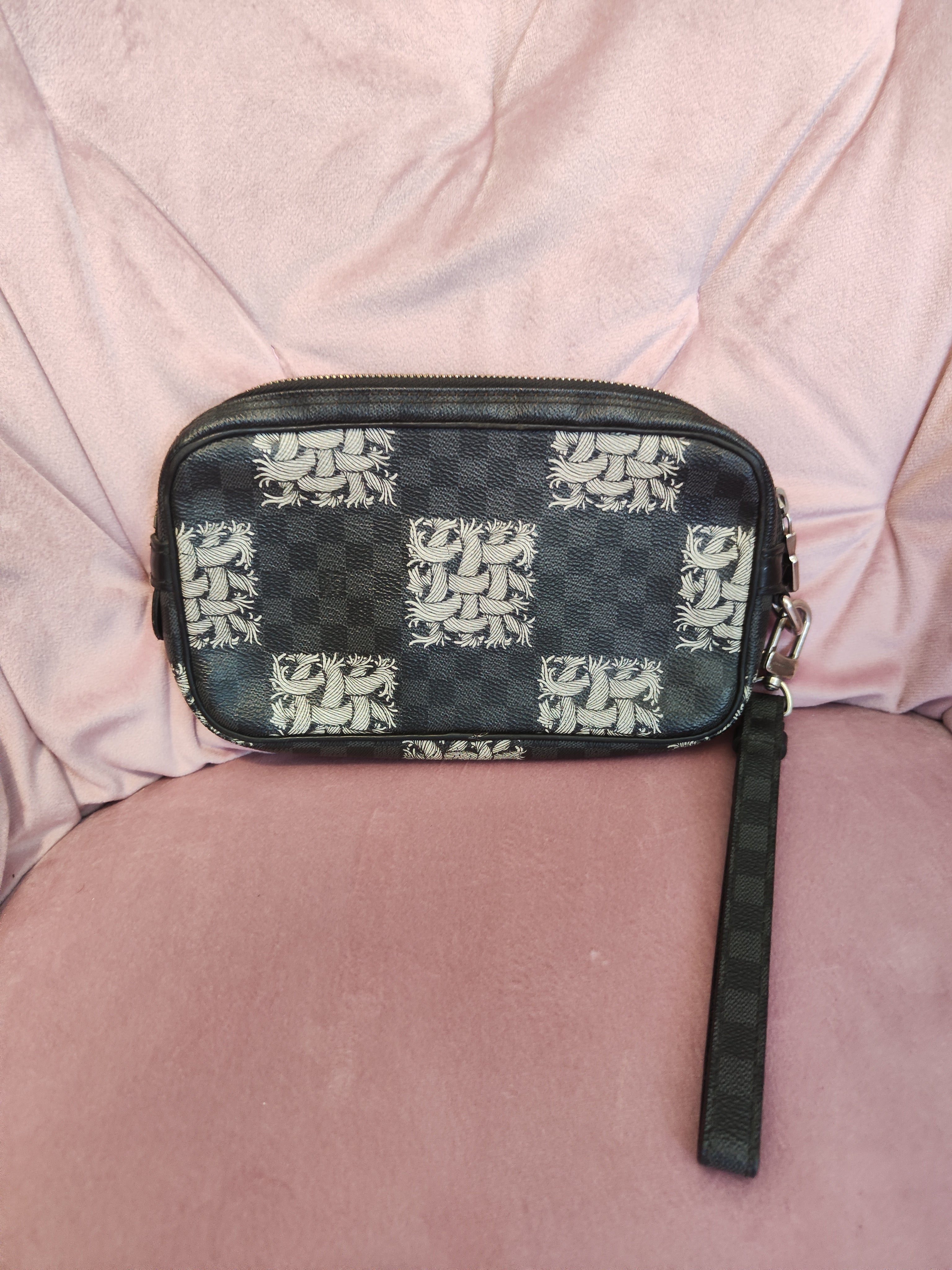 Pochette limited edition