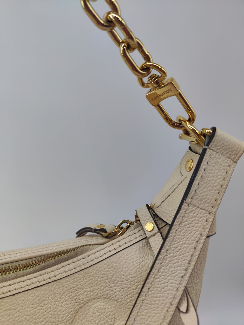 Louis Vuitton Loop Hobo