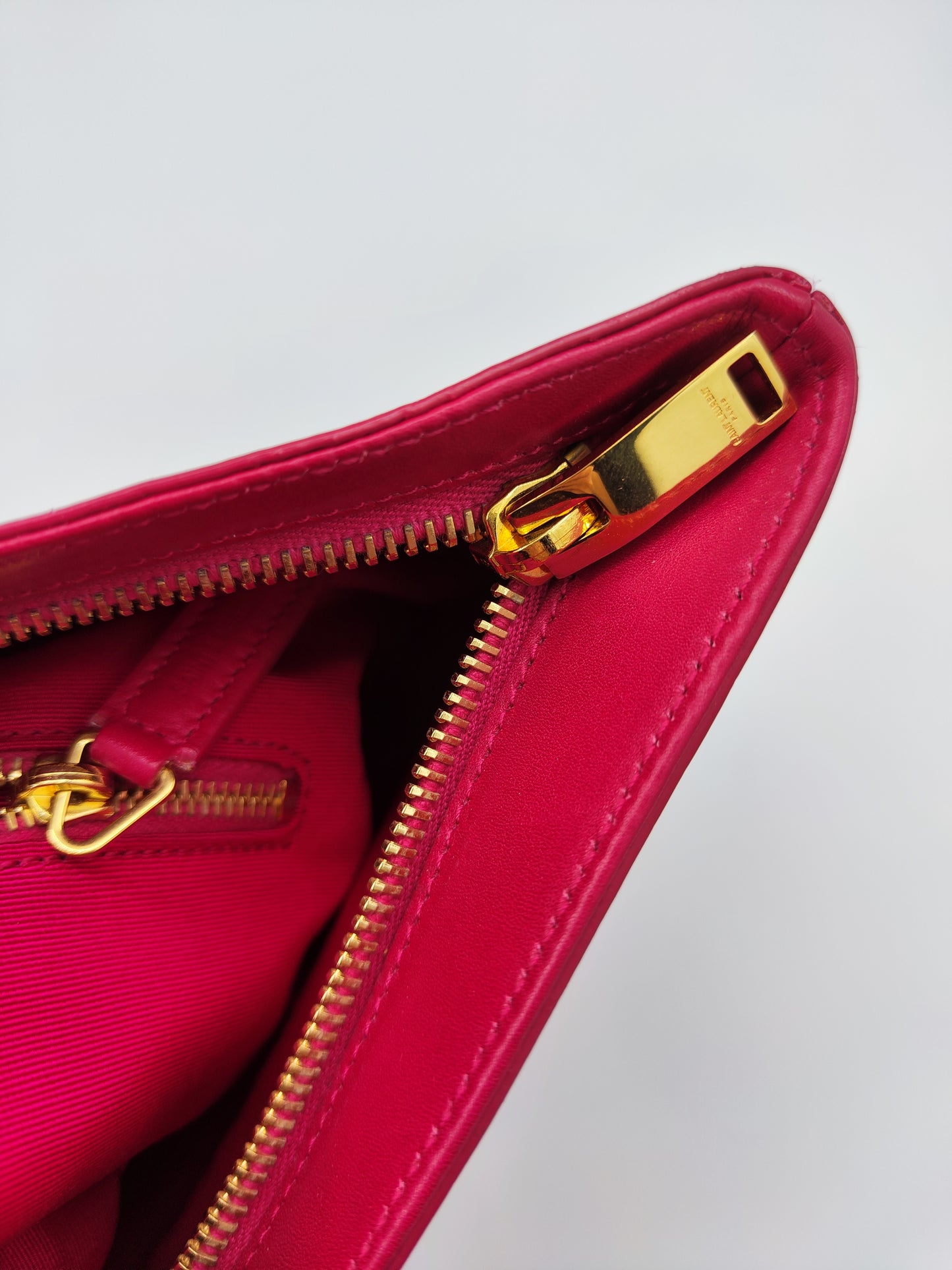 Pochette Yves Saint Laurent