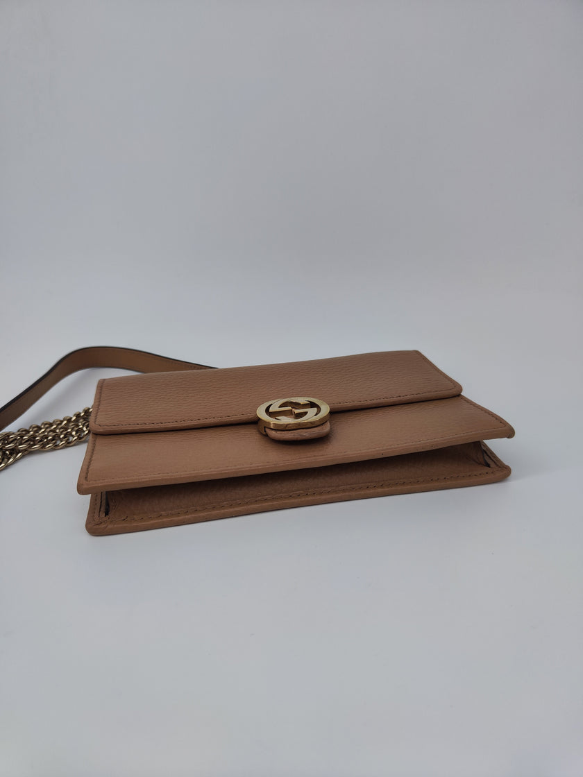 Gucci Interlocking beige