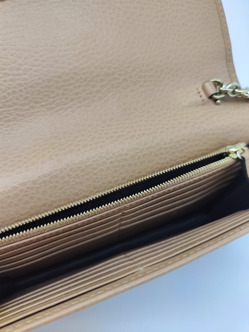 Gucci Interlocking beige
