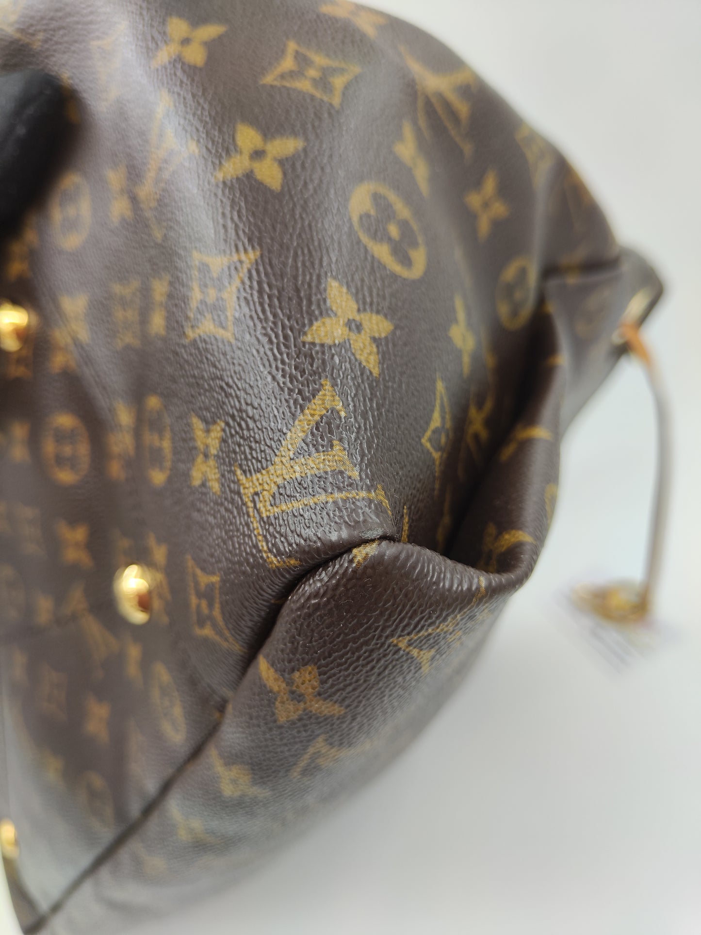 Louis Vuitton Artsy