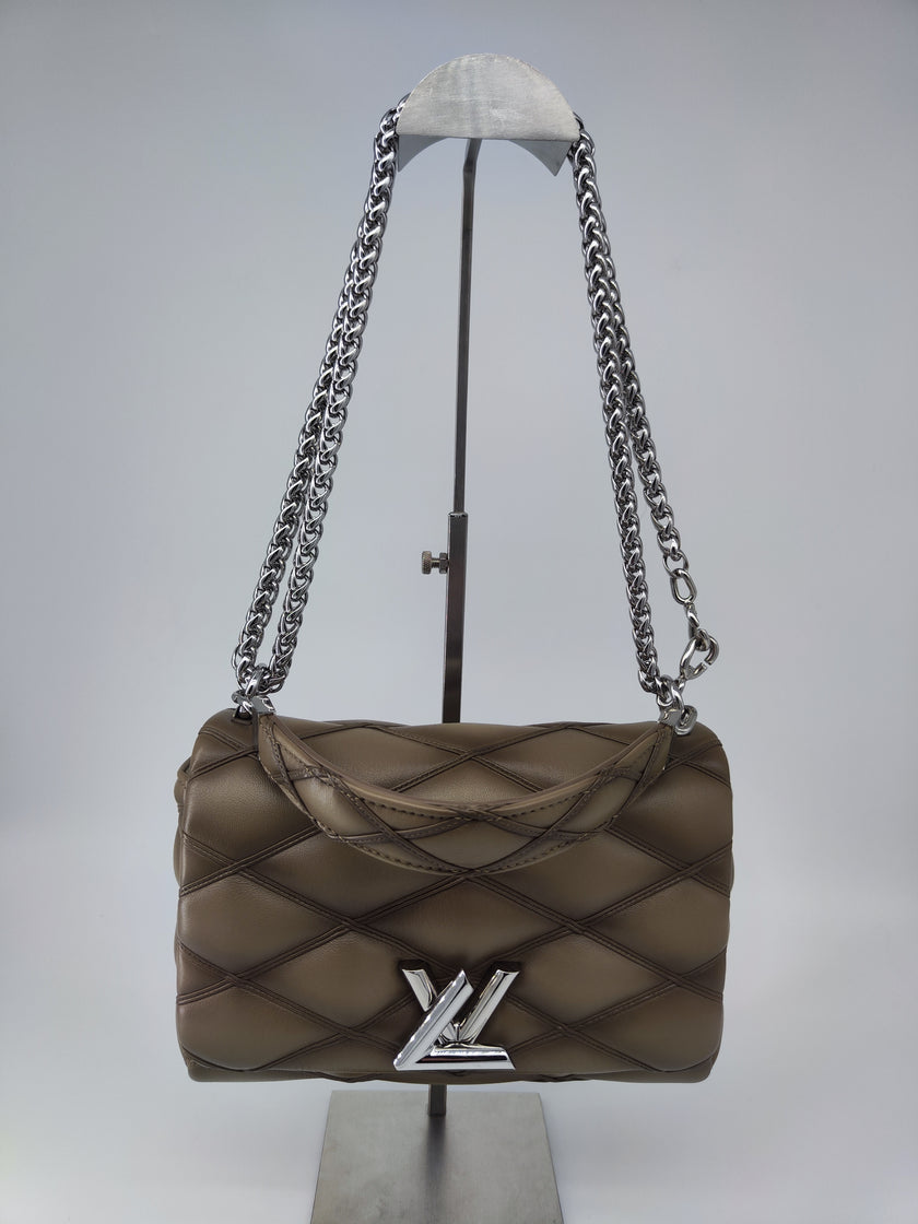 Louis Vuitton 14