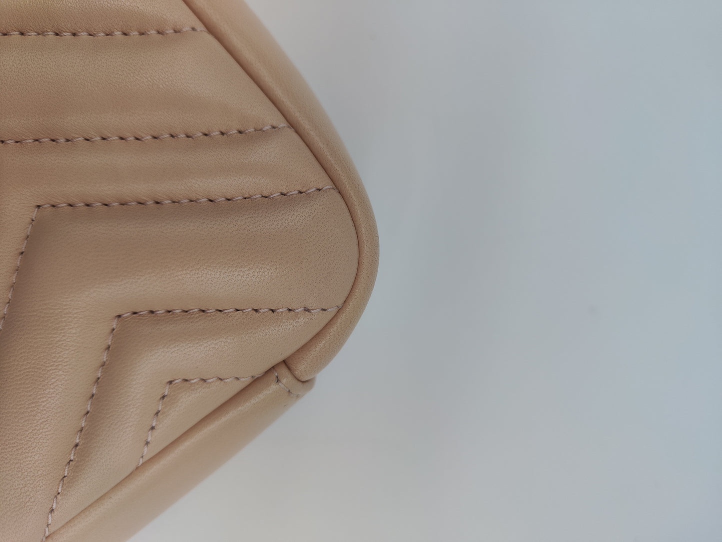 Marmont Gucci cipria