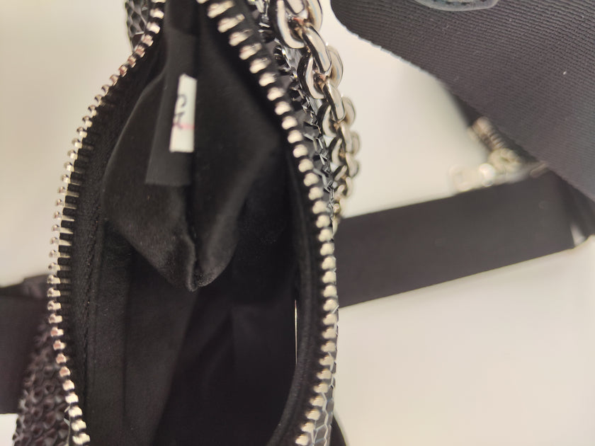 Prada re-edition