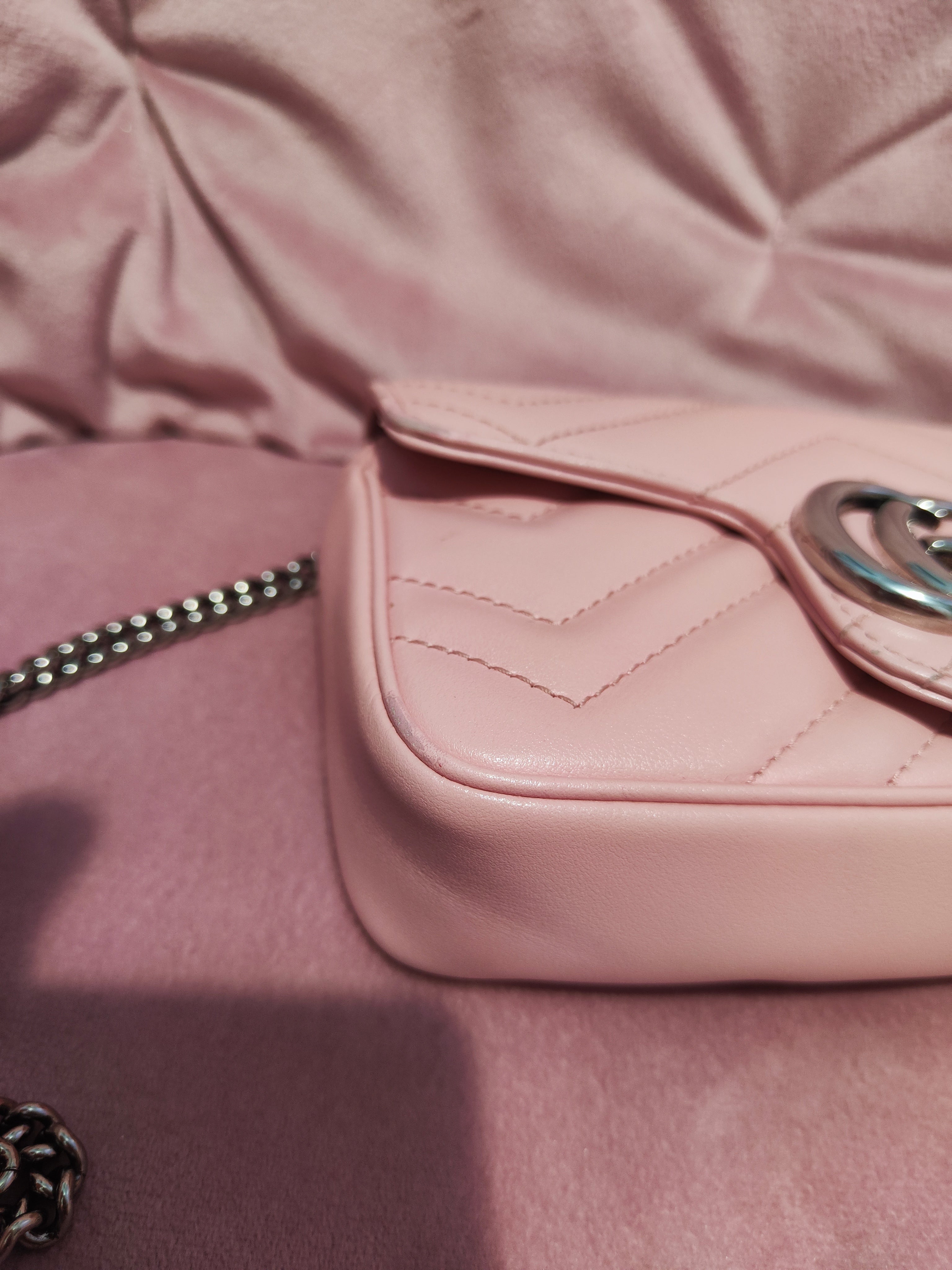 Gucci Marmont rosa
