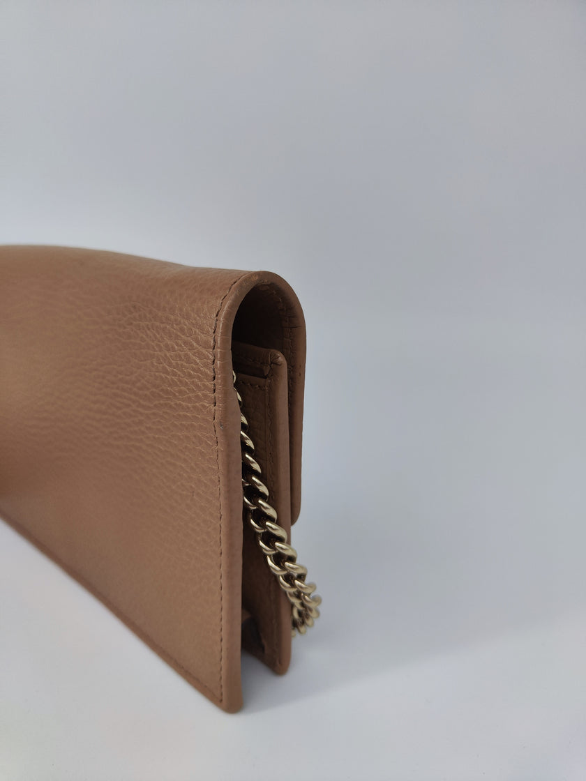 Gucci Interlocking beige
