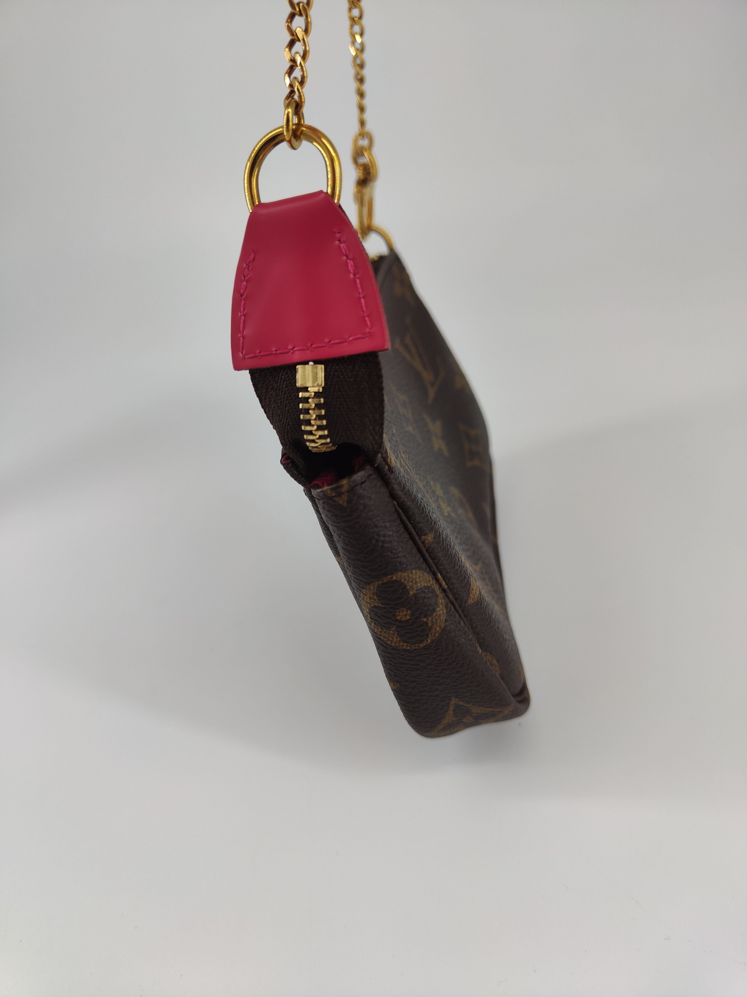 Pochette LV Limited edition luna park