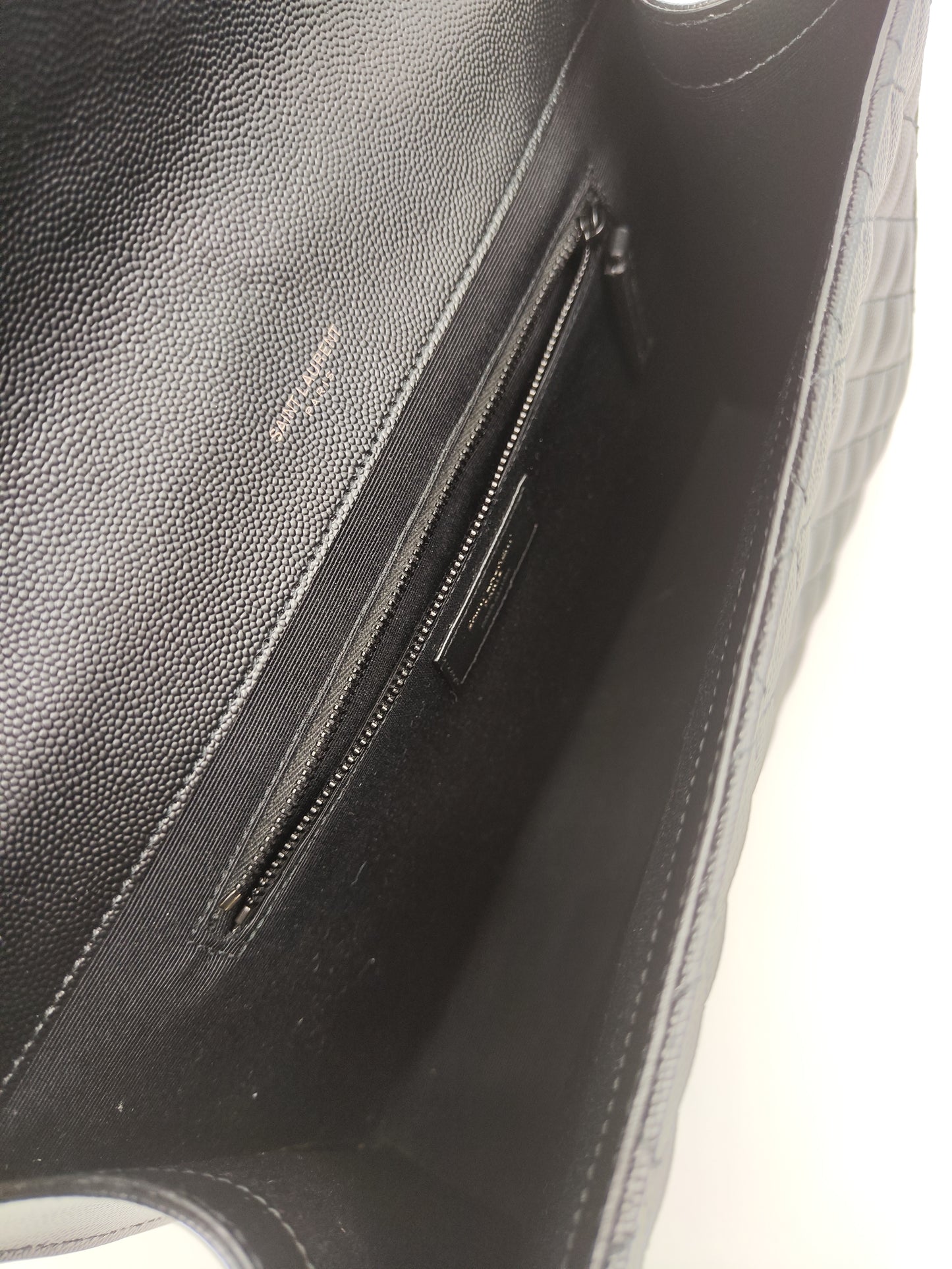 Saint Laurent Enveloppe