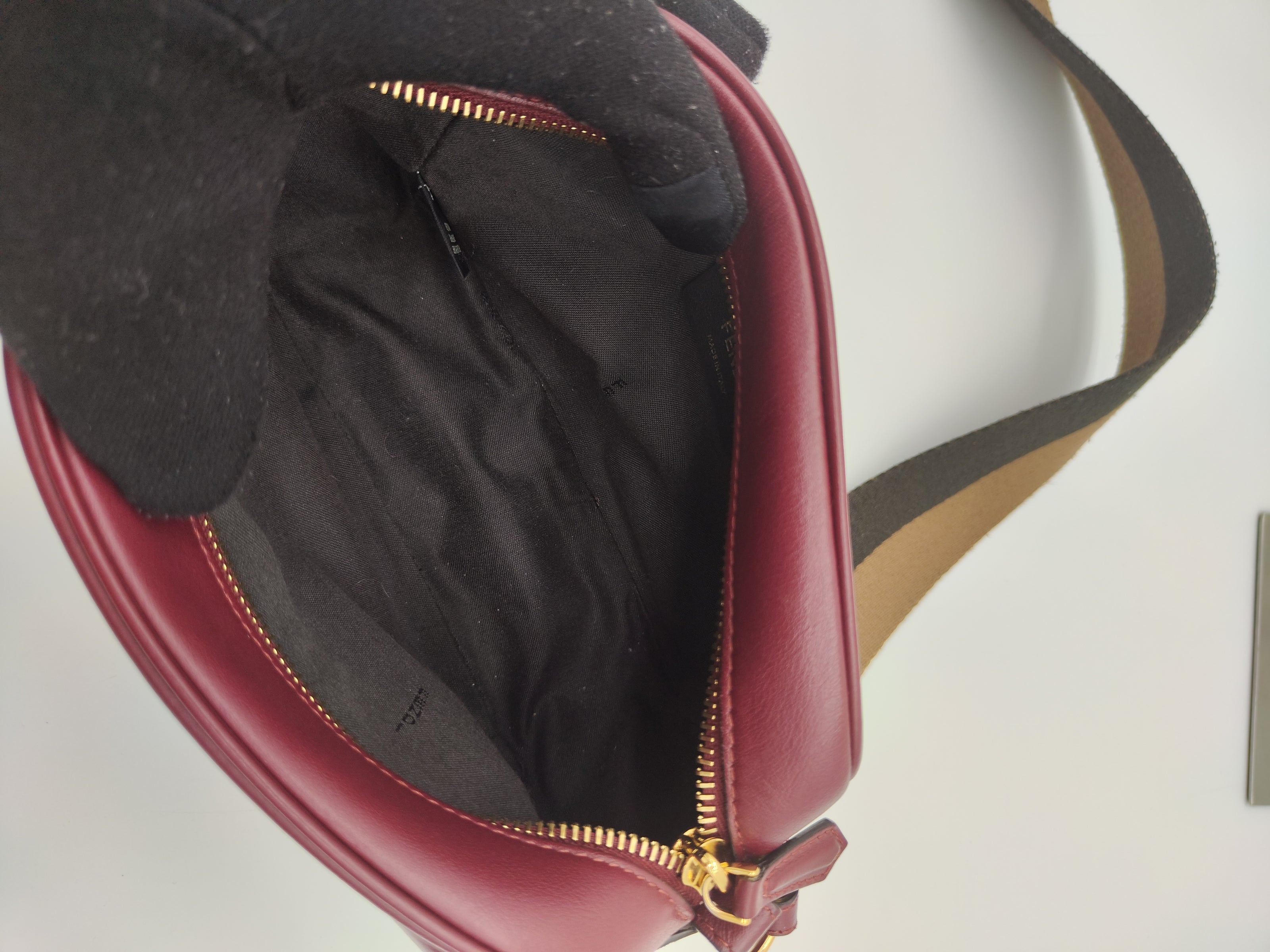 Tracolla Fendi baguette camera