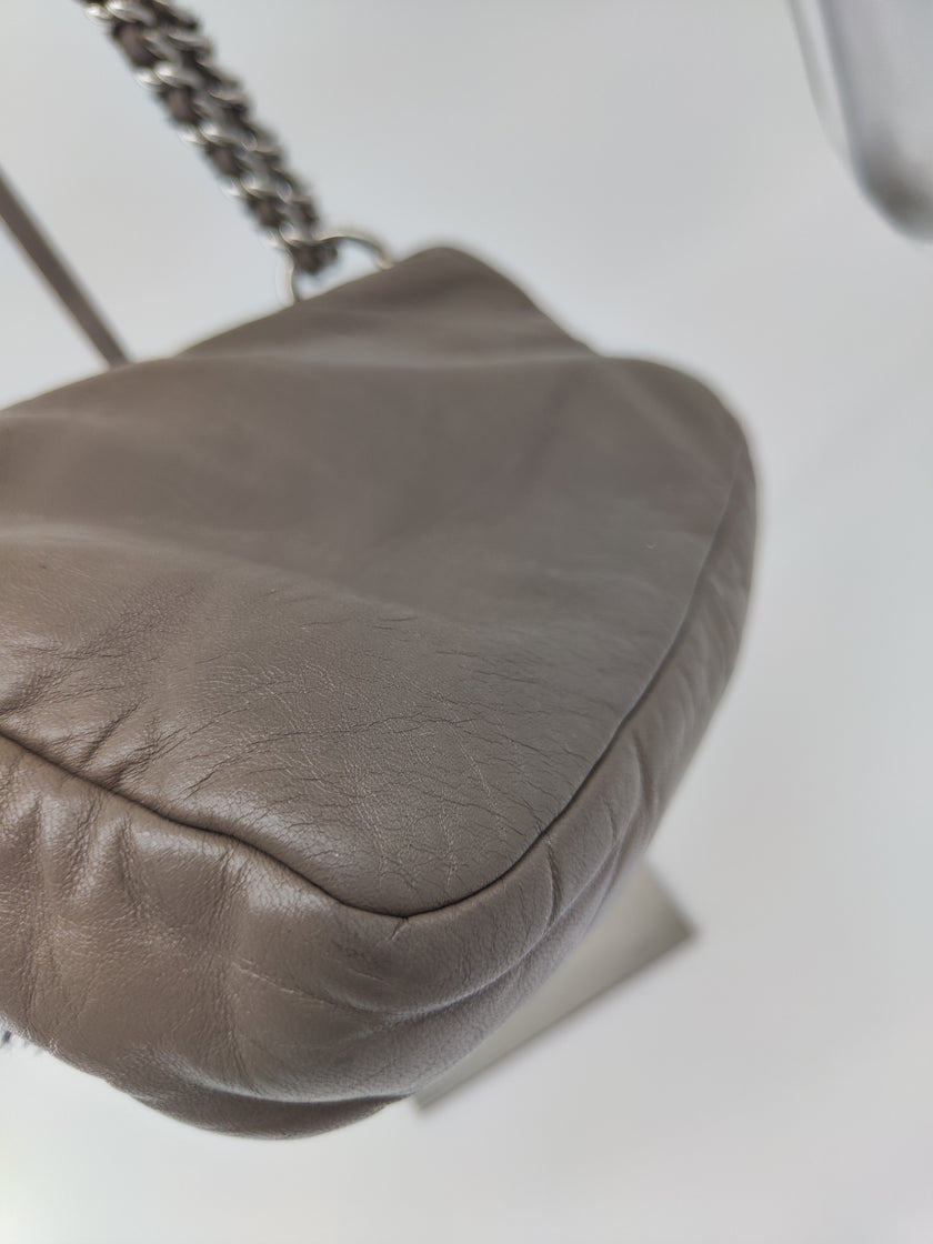Chanel tweed flap