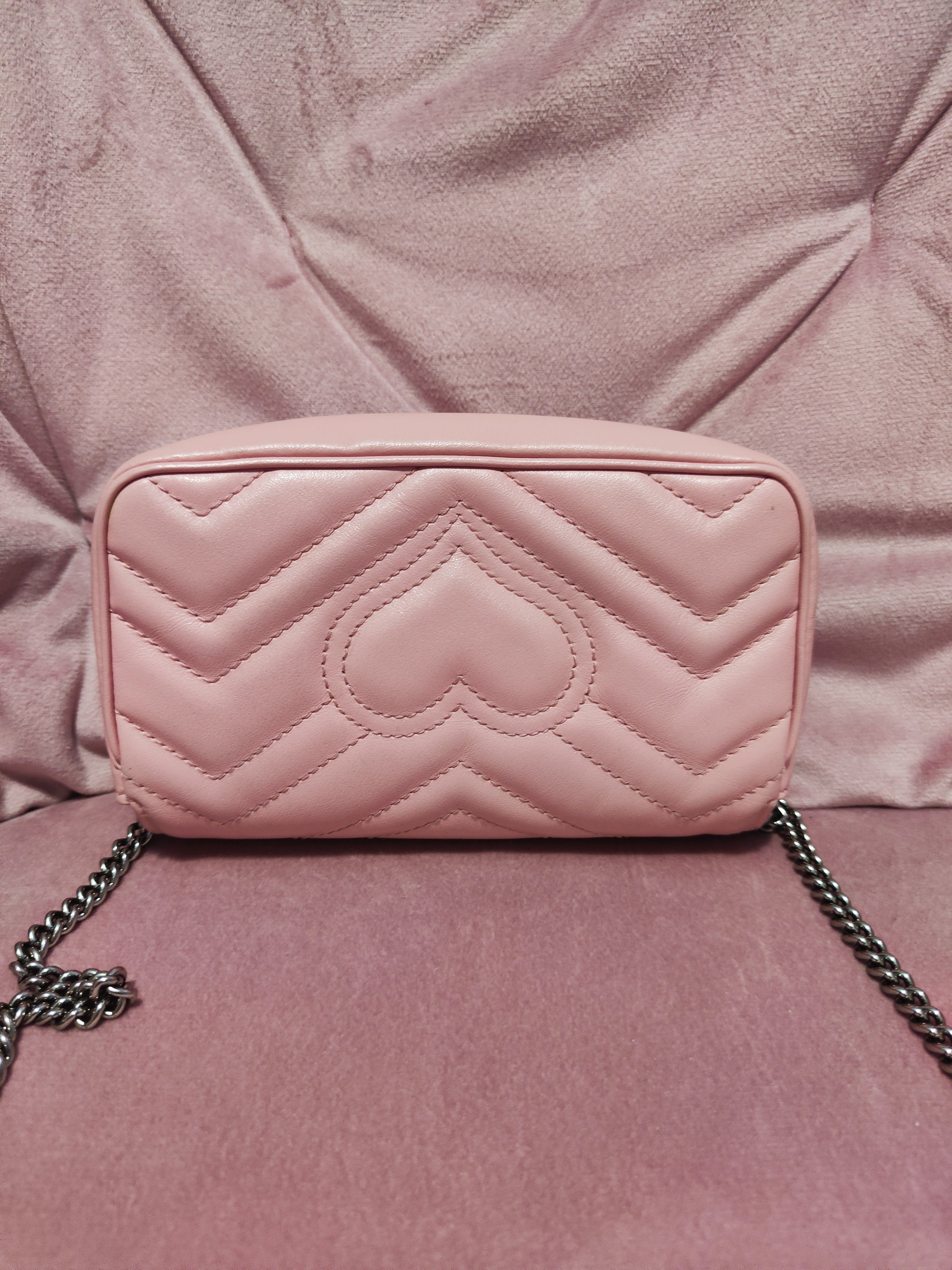 Gucci Marmont rosa