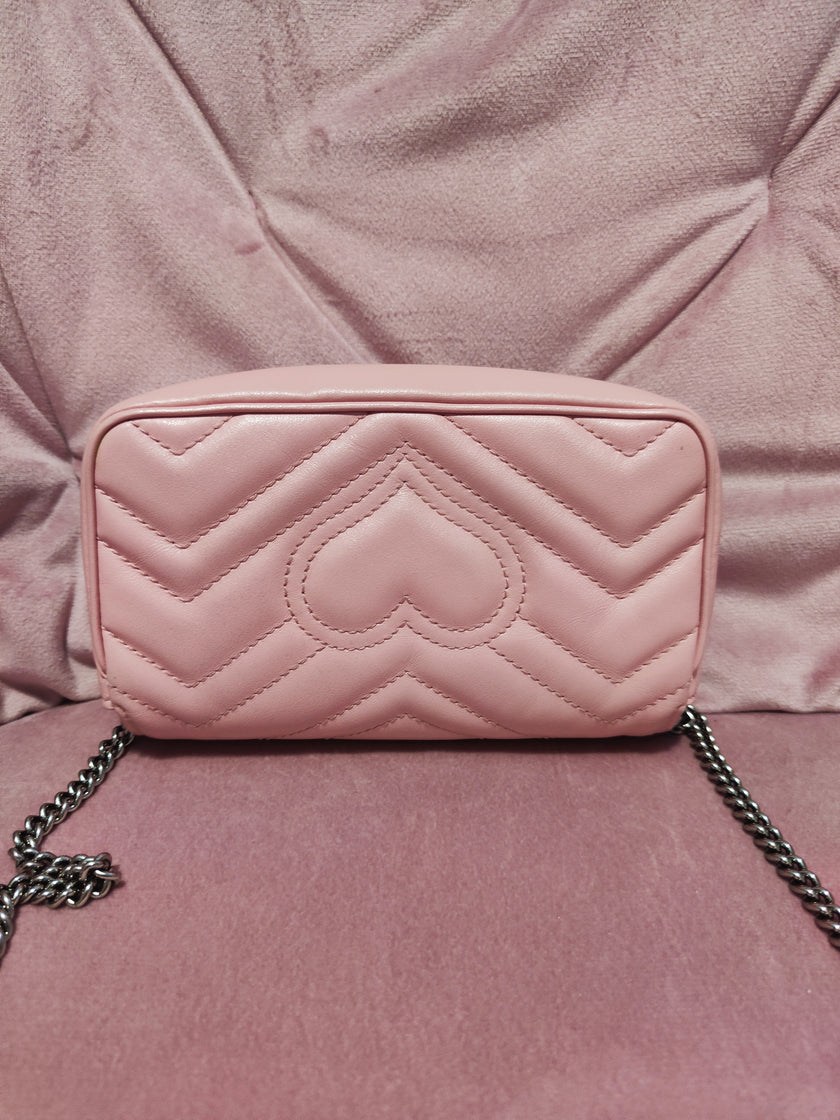 Gucci Marmont rosa