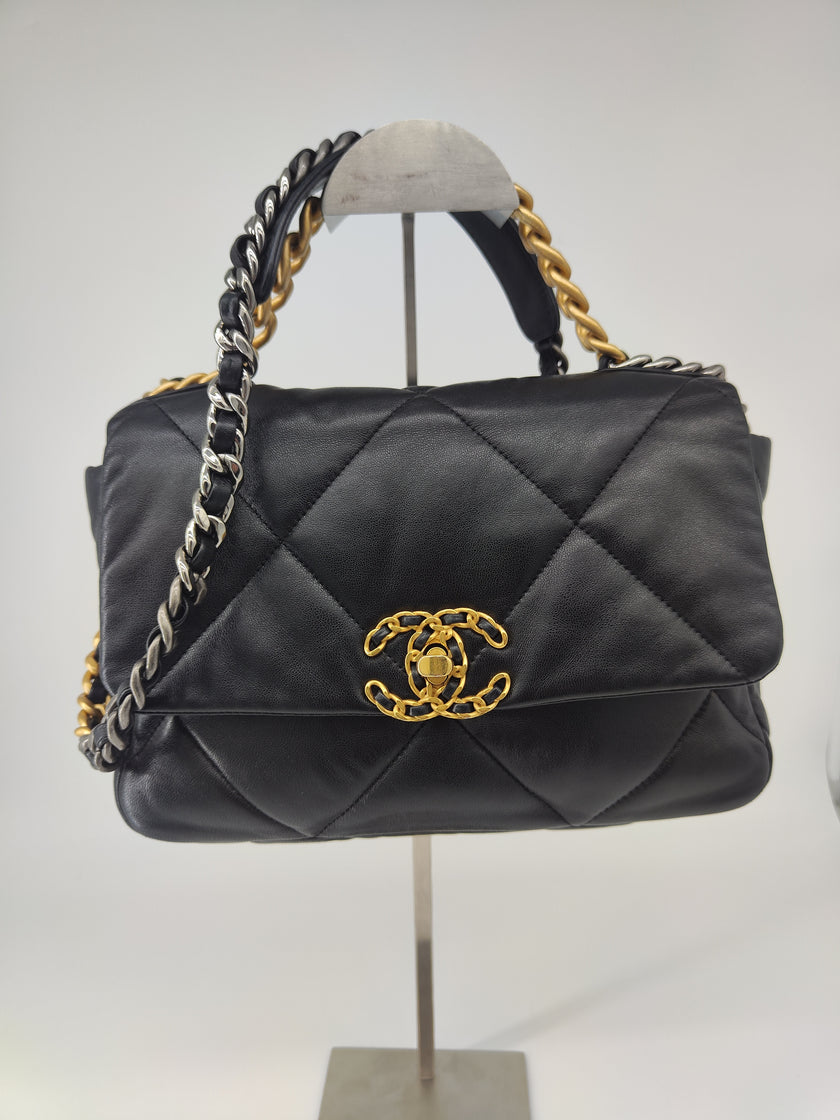 Chanel 19