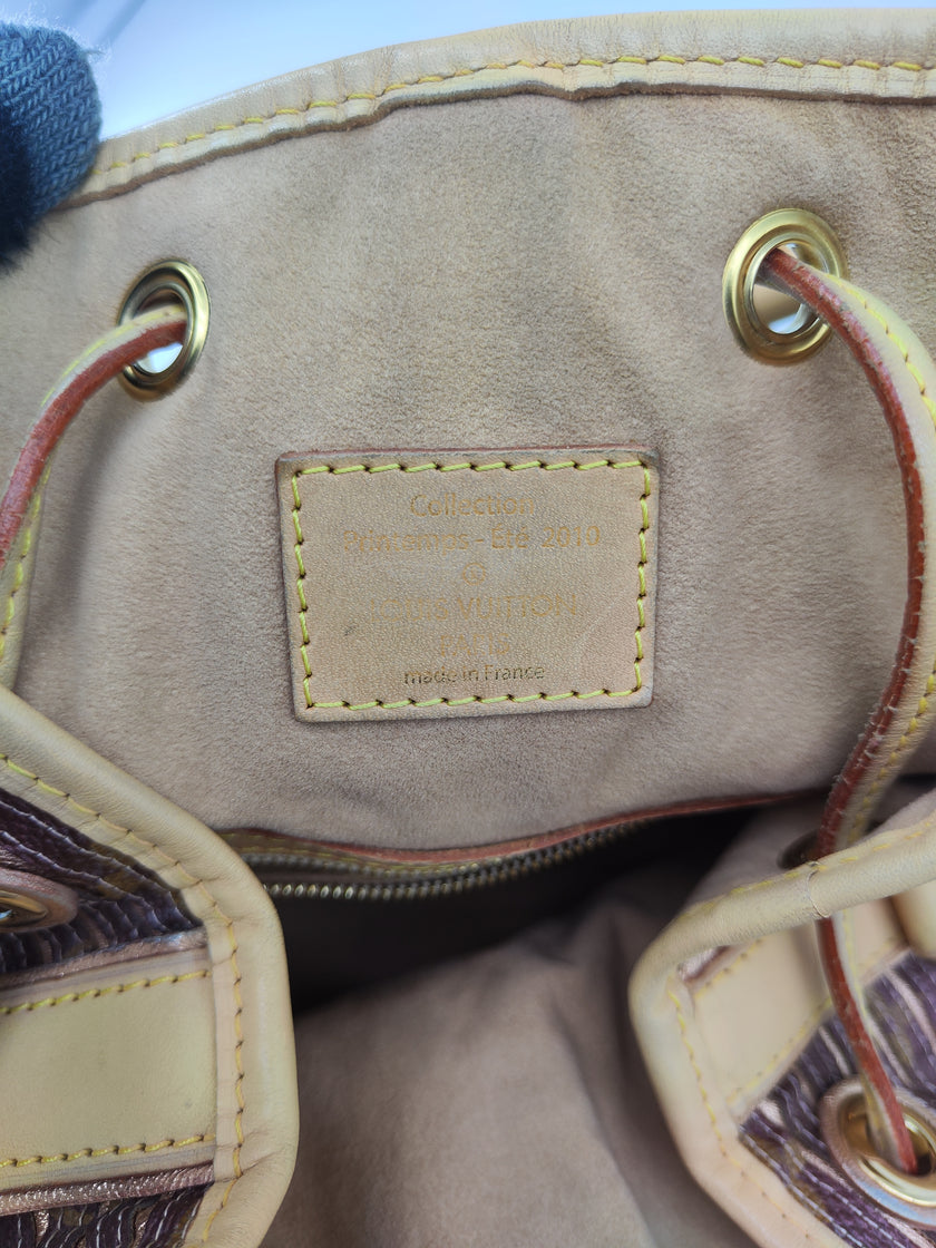 Neonoé Limited edition LV