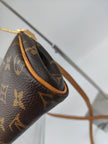Pochette Eva