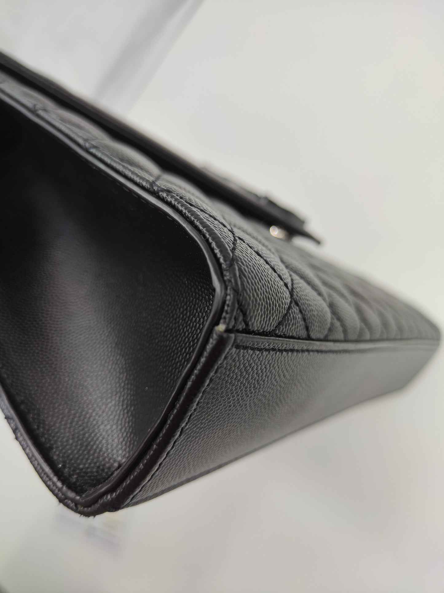 Saint Laurent Enveloppe