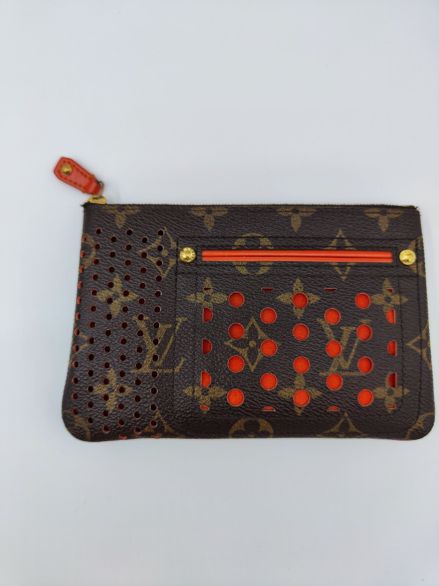Pochette Limited Edition
