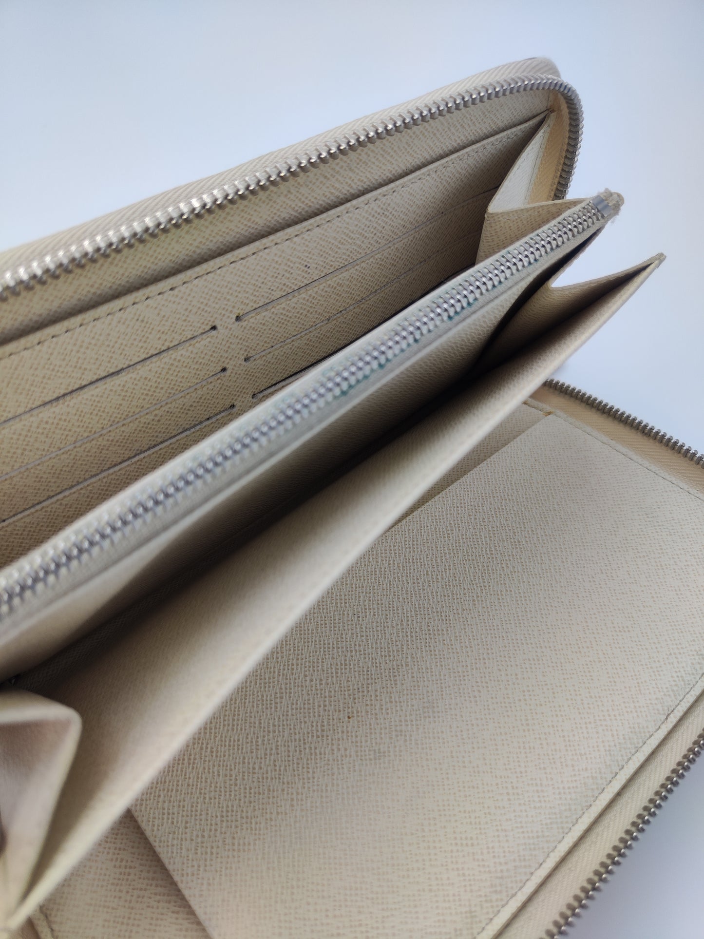 Portafoglio LV Zippy Epi