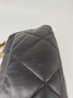Chanel 19