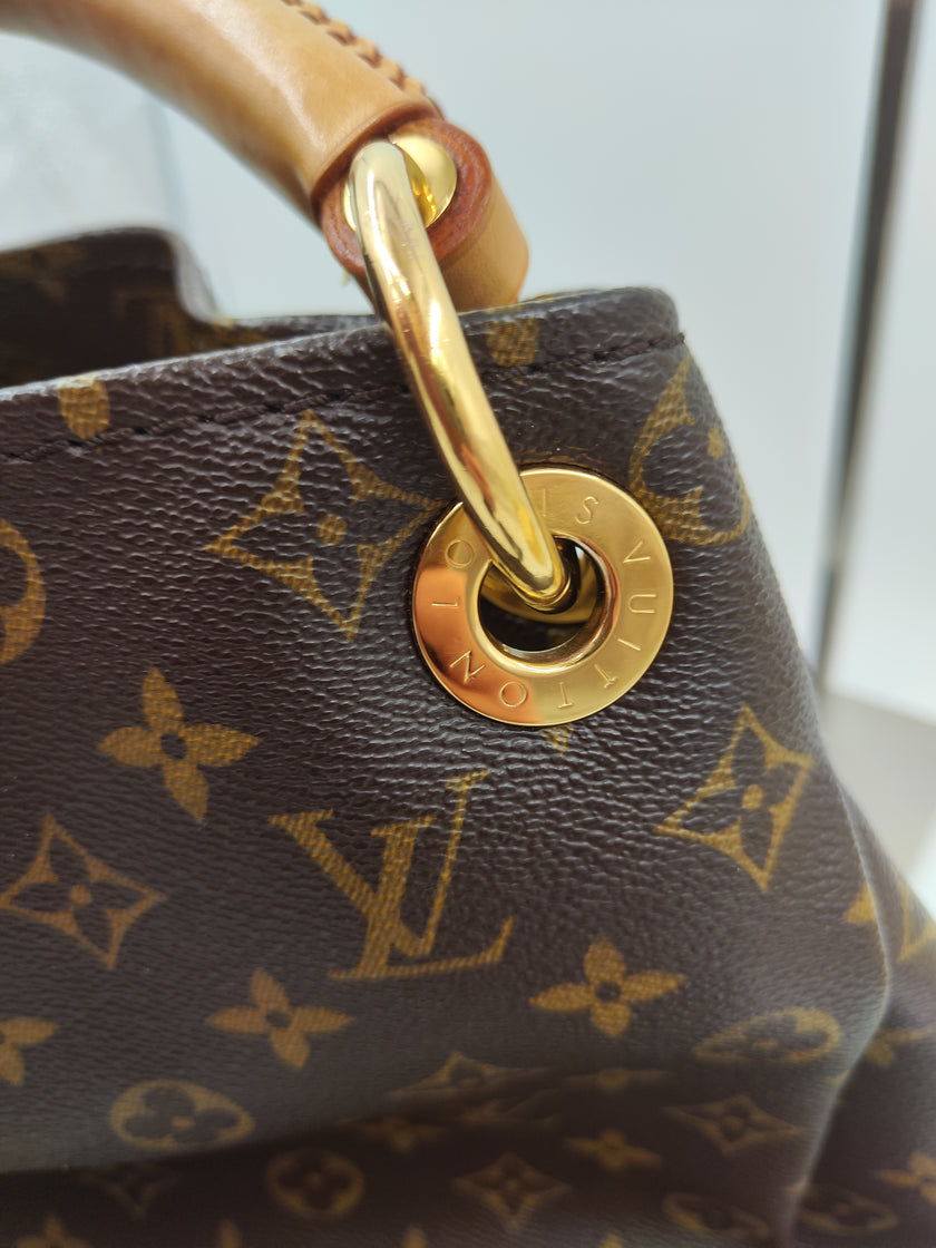 Louis Vuitton Artsy