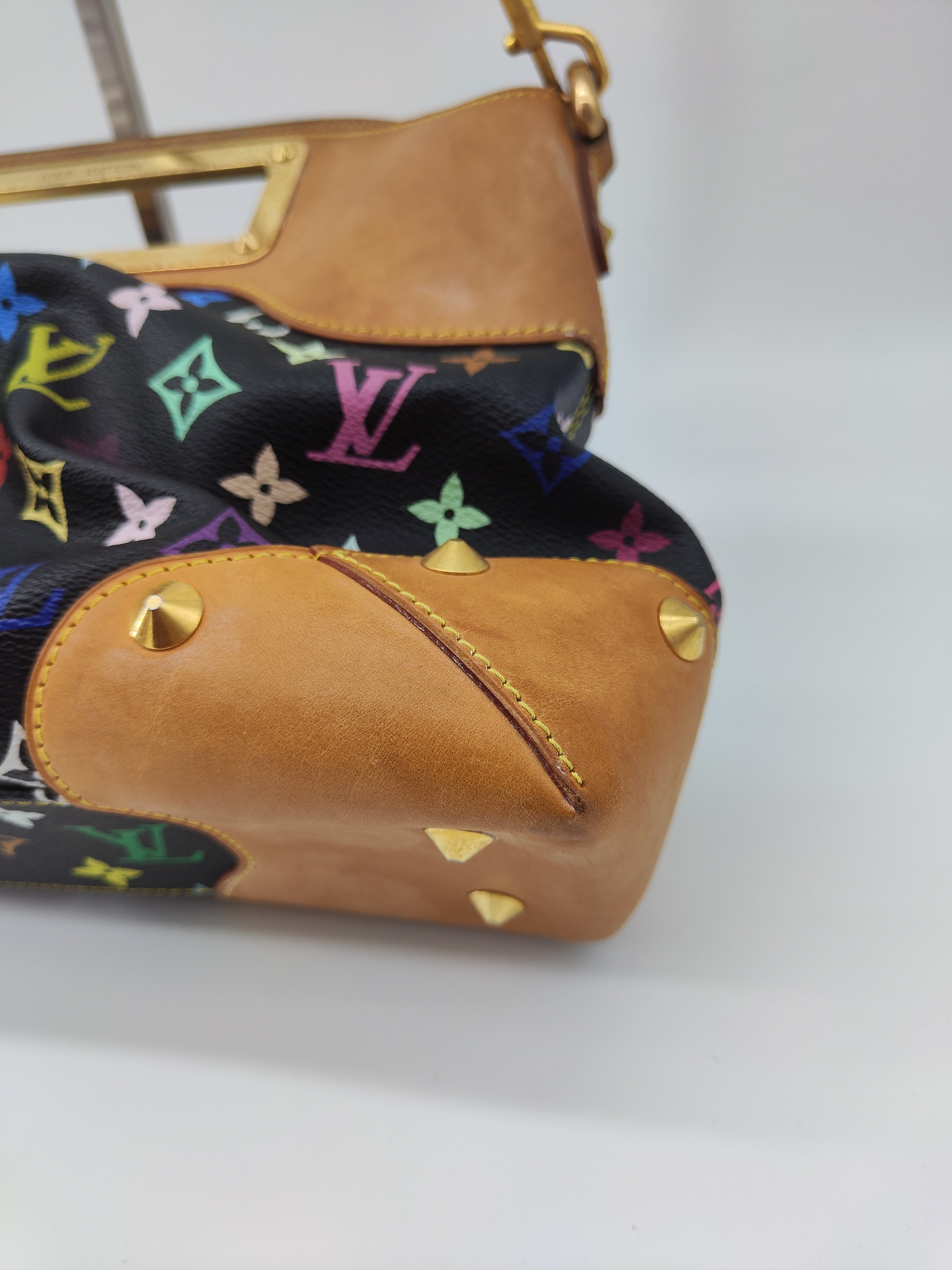 LV Judy murakami