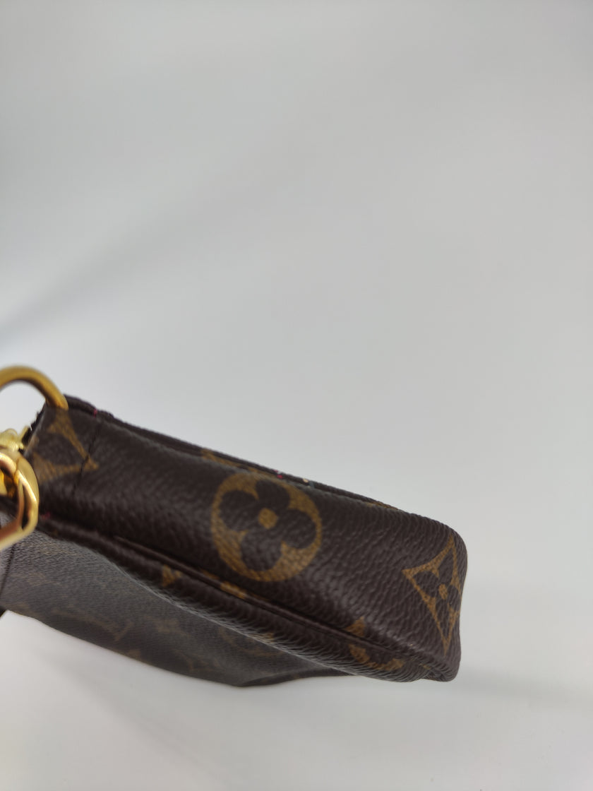 Pochette LV Limited edition luna park