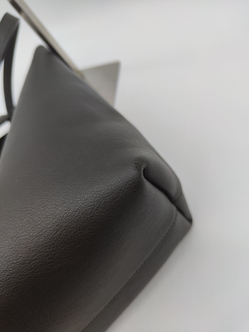Saint Laurent shopper