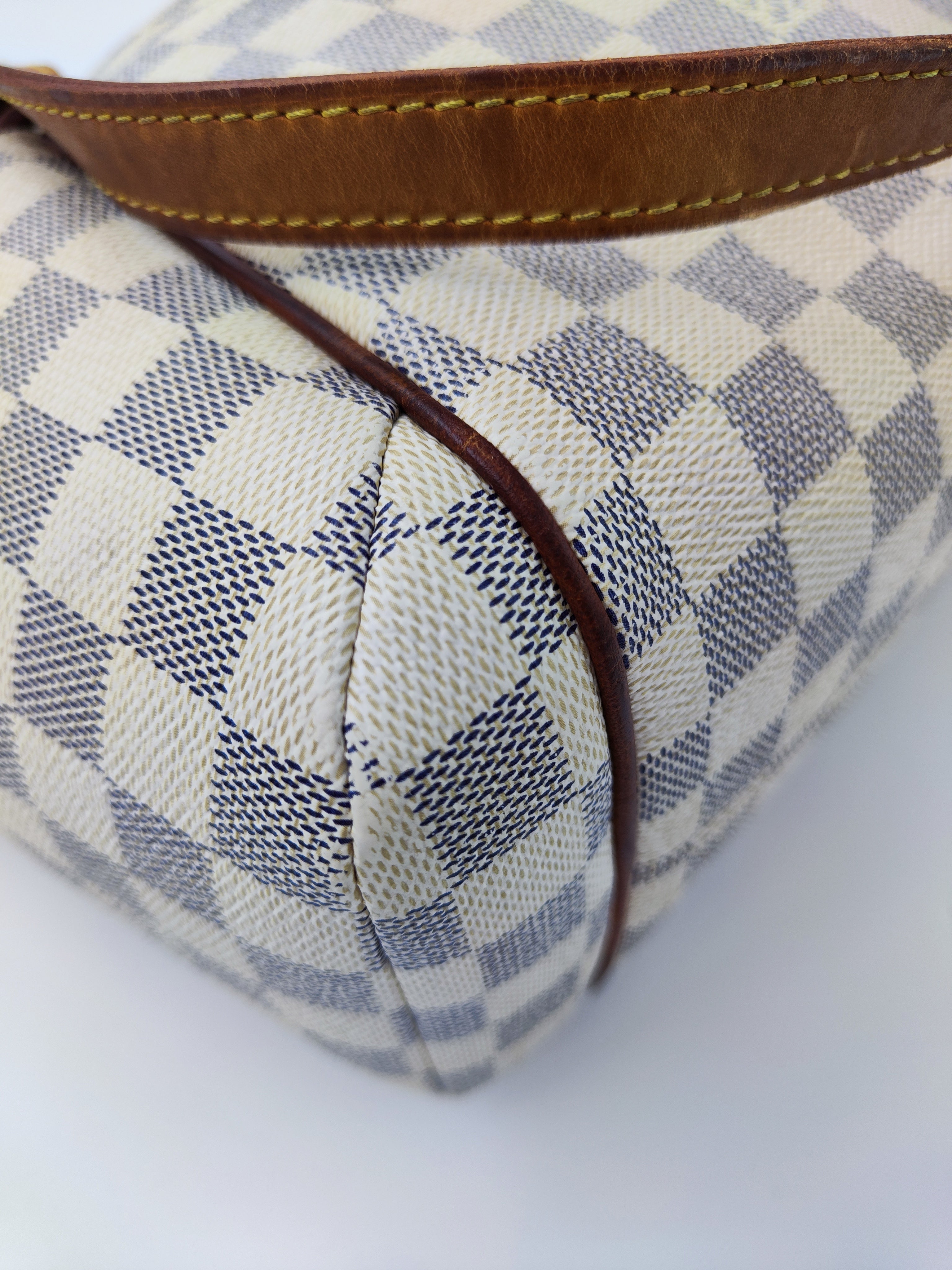 Louis Vuitton Totally PM
