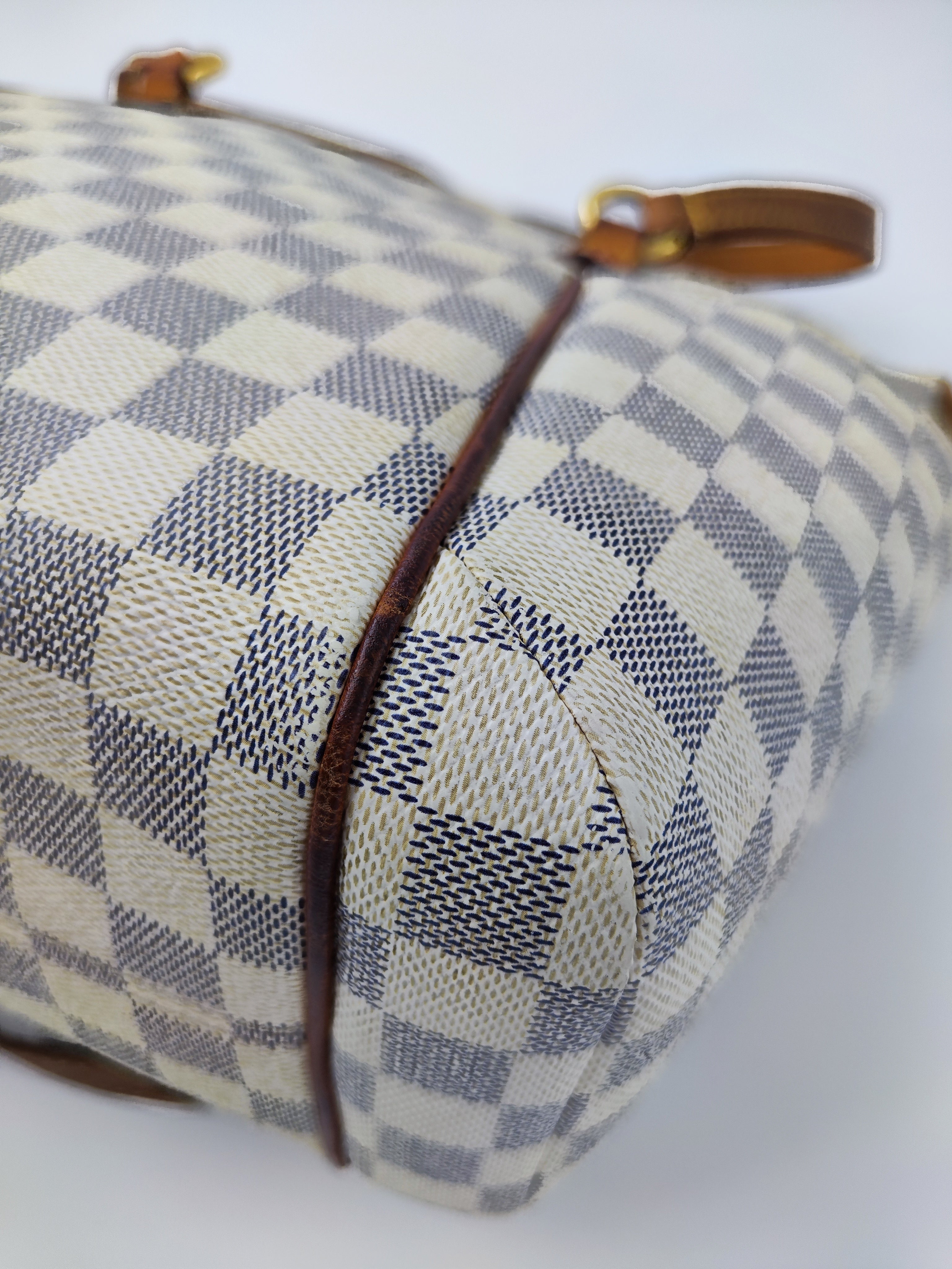 Louis Vuitton Totally PM