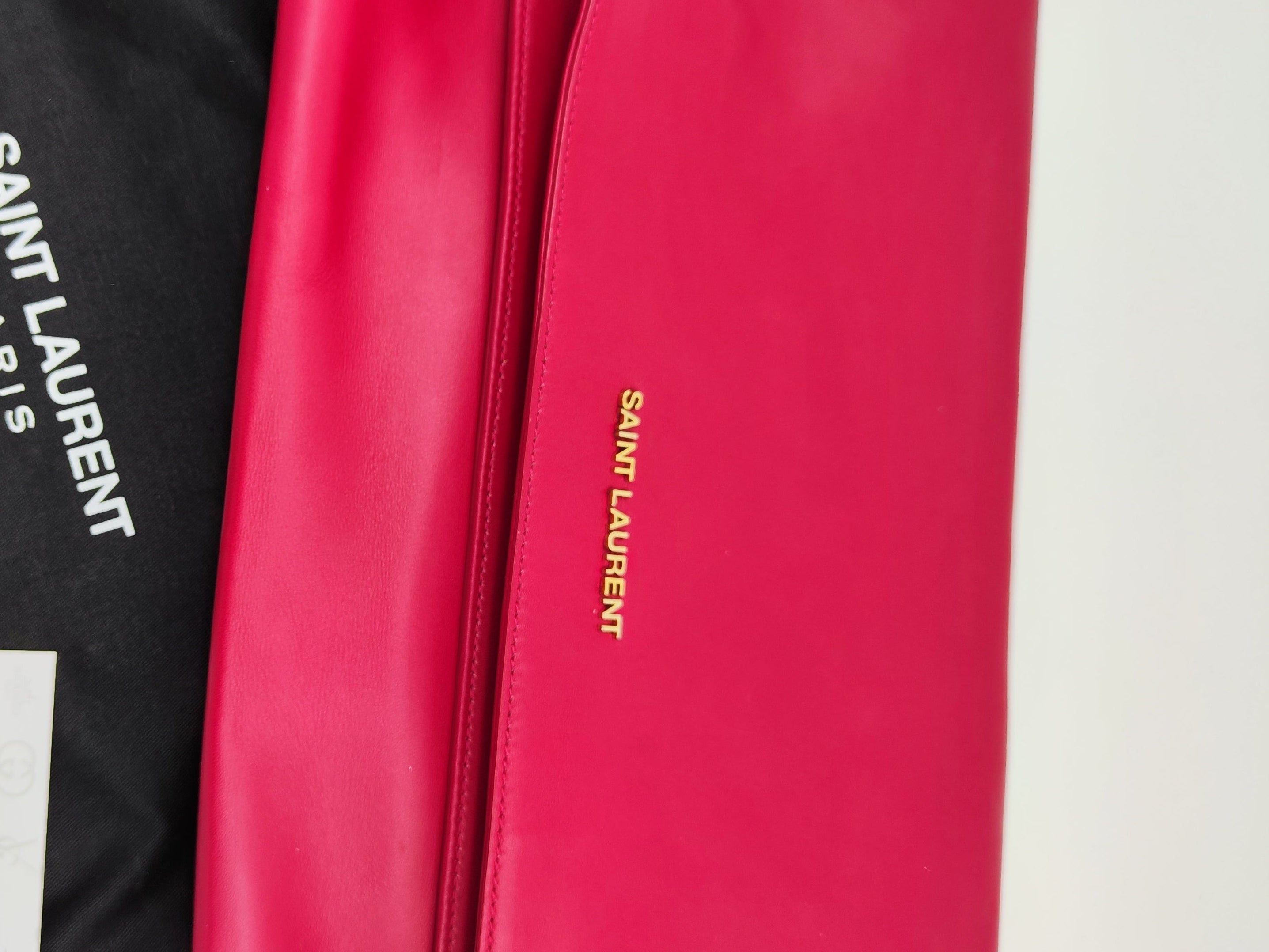Pochette Yves Saint Laurent
