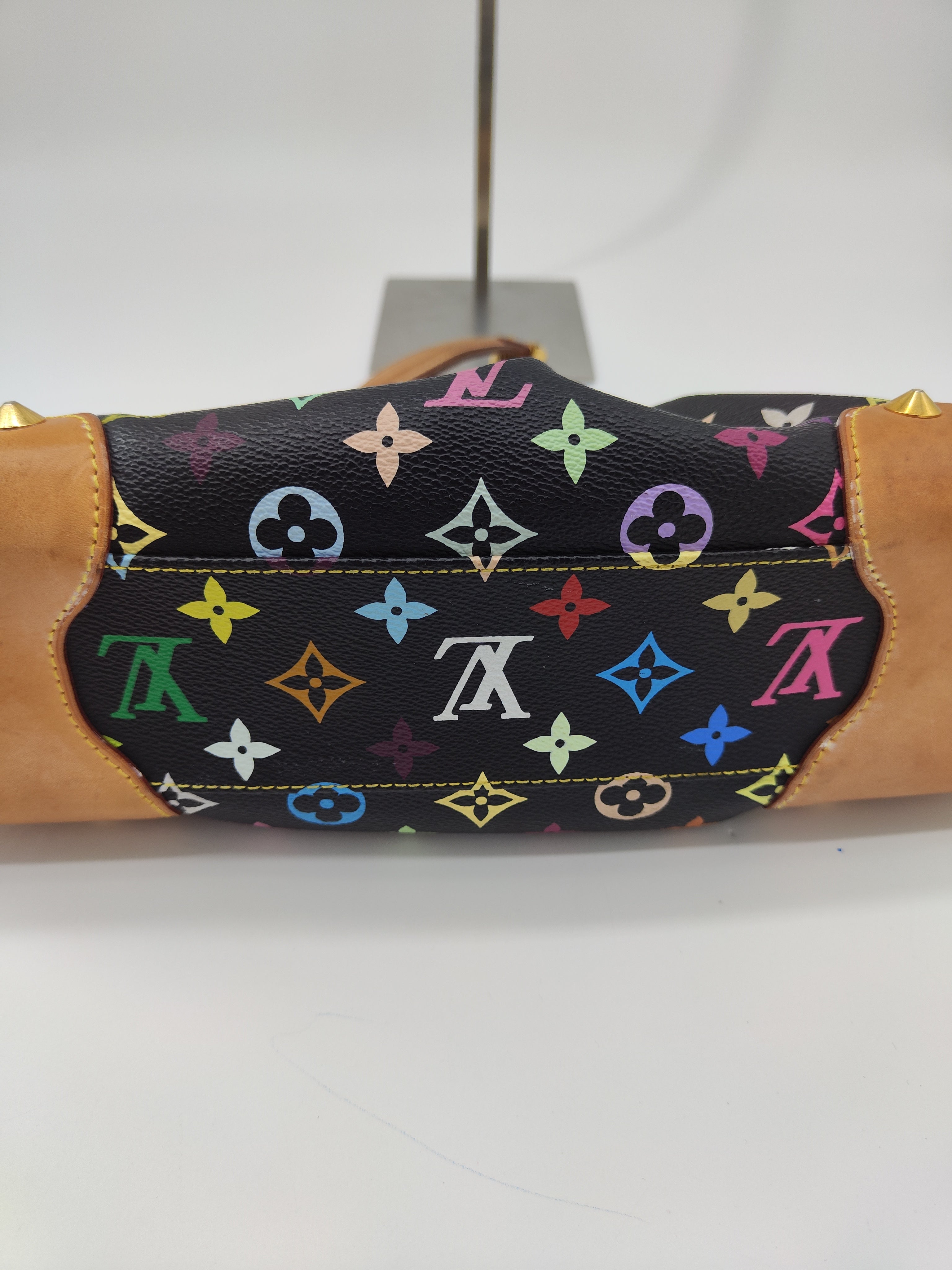 LV Judy murakami